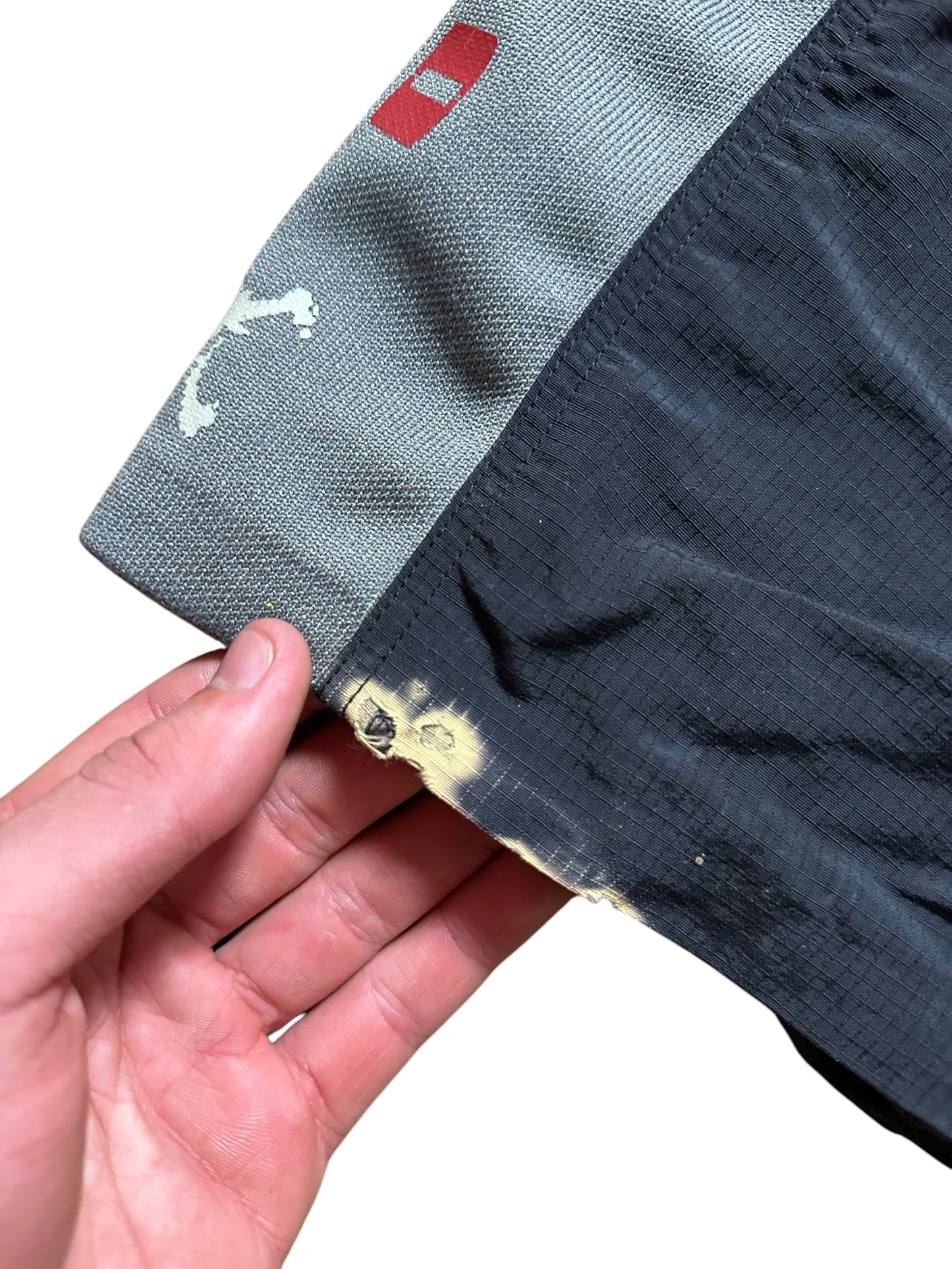 Oakley software shorts (XL)