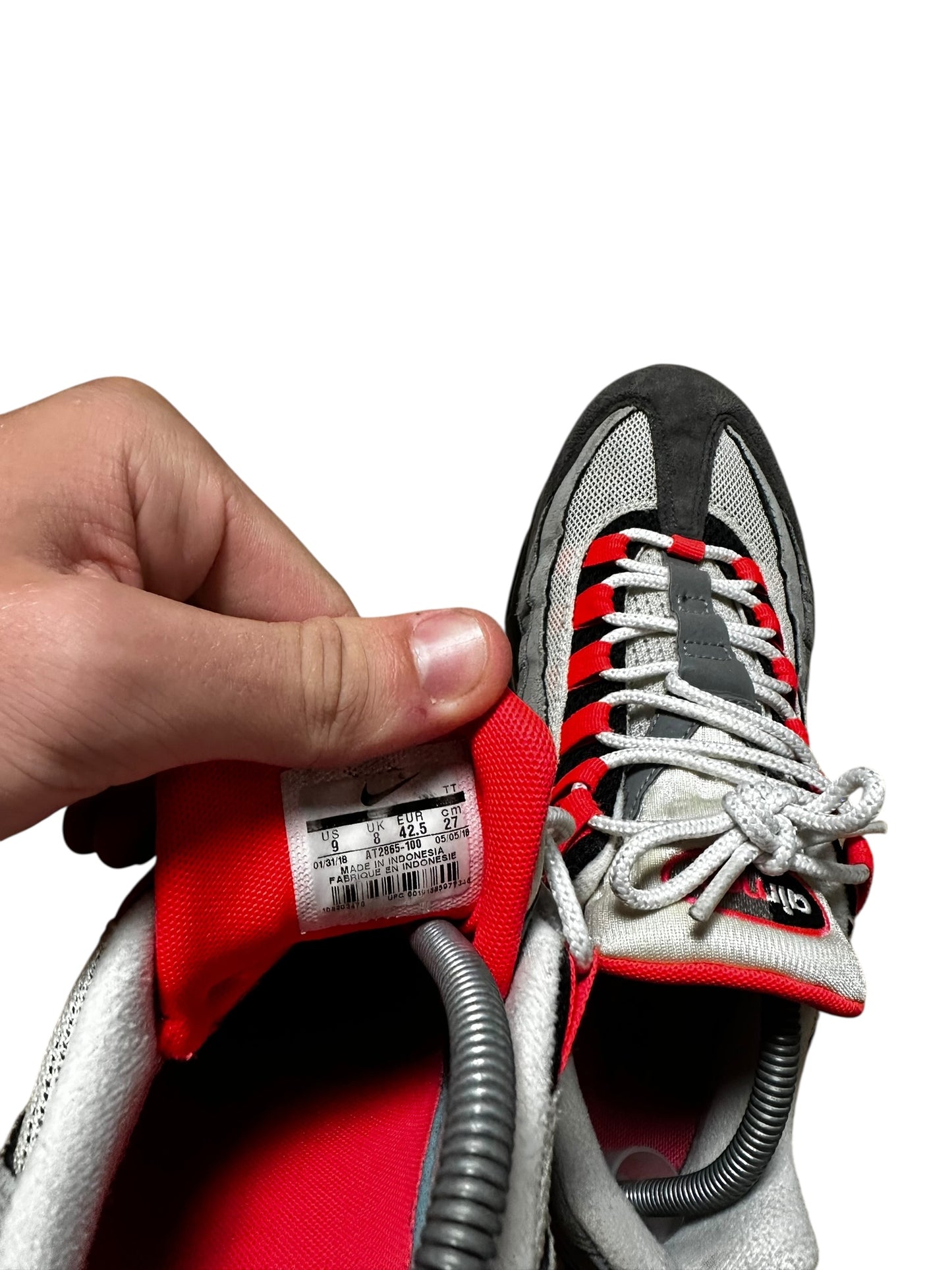 Nike 95s ‘Solar Red’ (8)