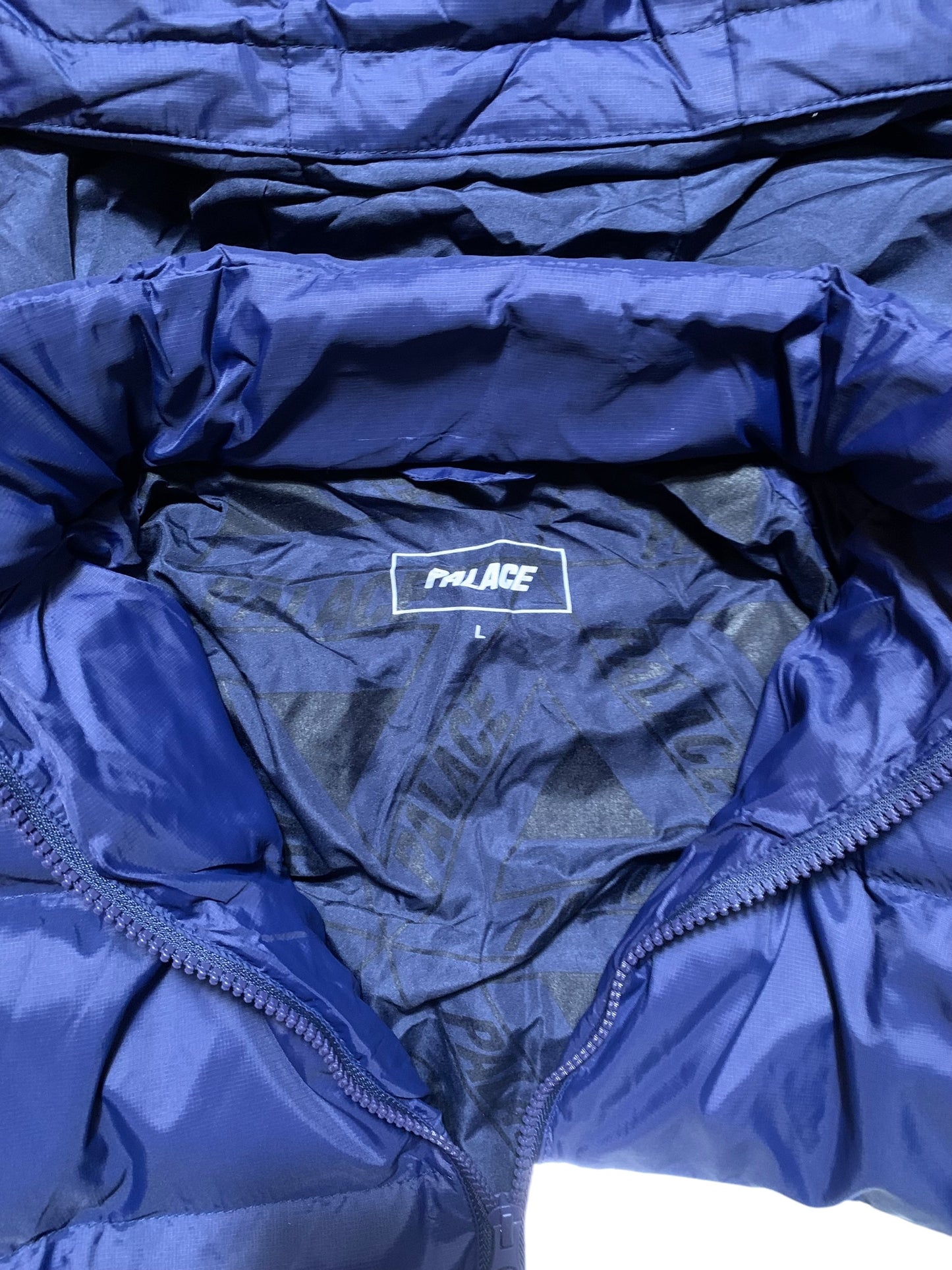 Palace puffer jacket (L)
