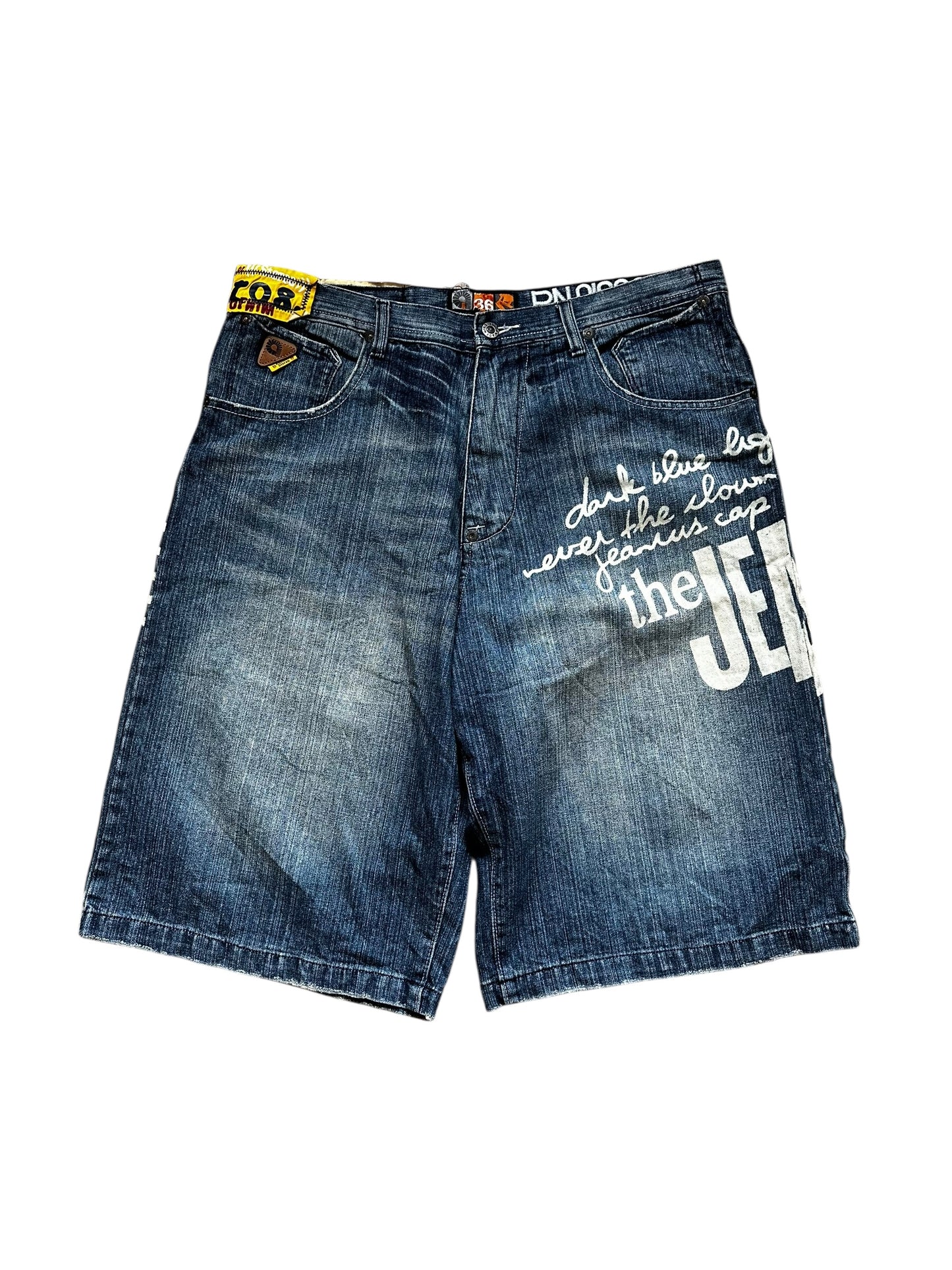 Akademiks Shorts (L)