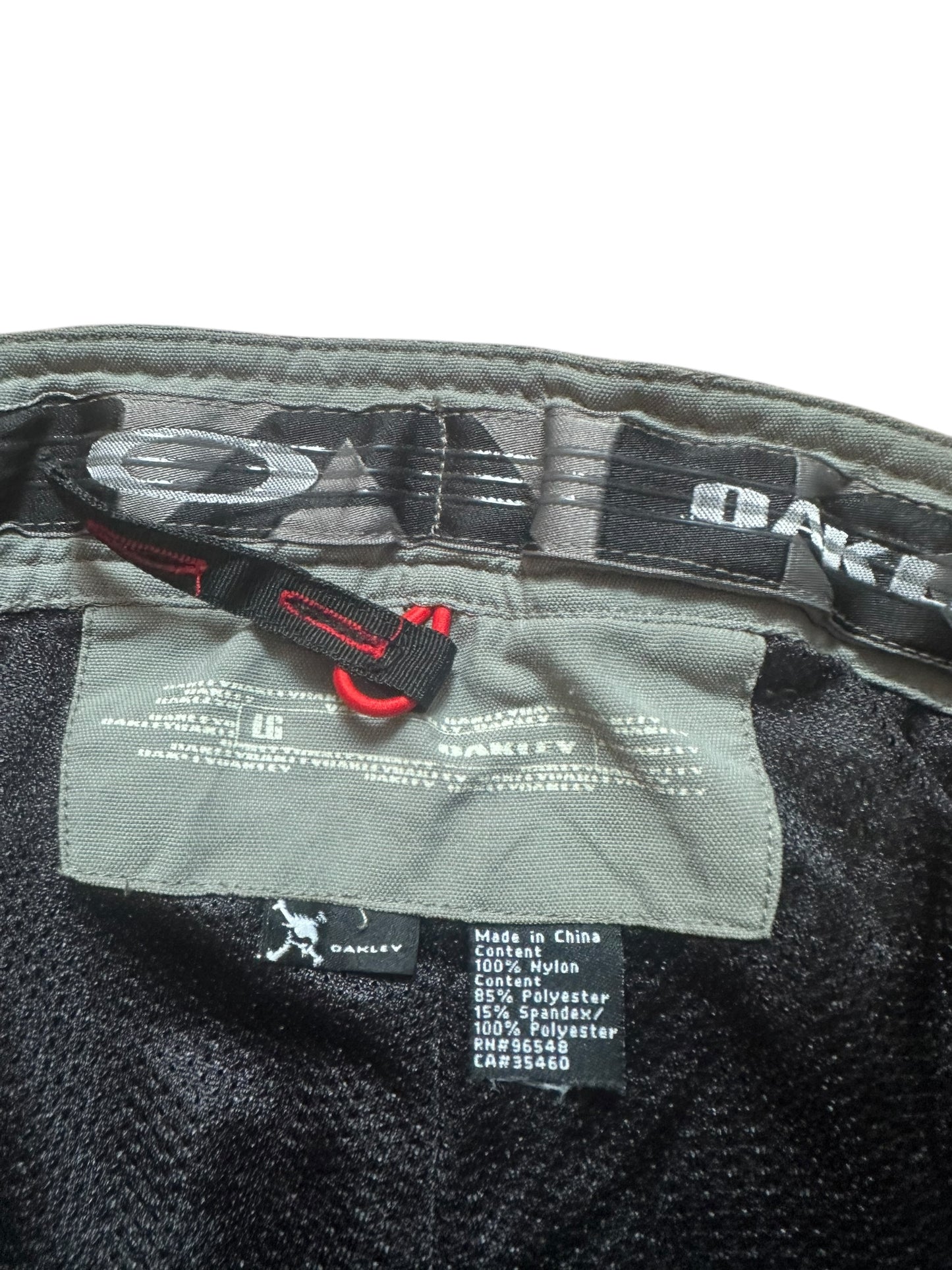 Oakley Shorts (L)