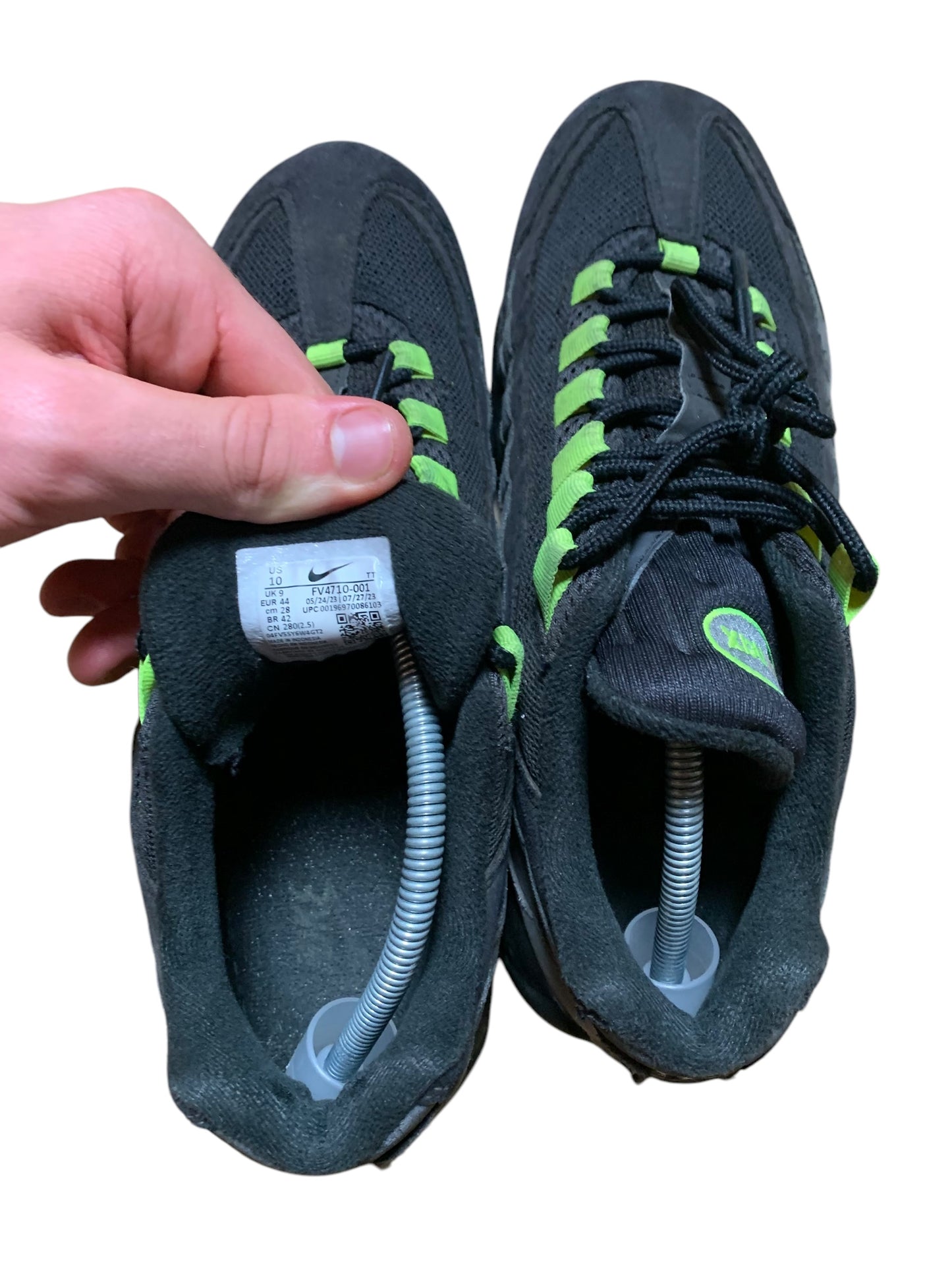 Nike air max 95s ‘reverse neon’ (9)