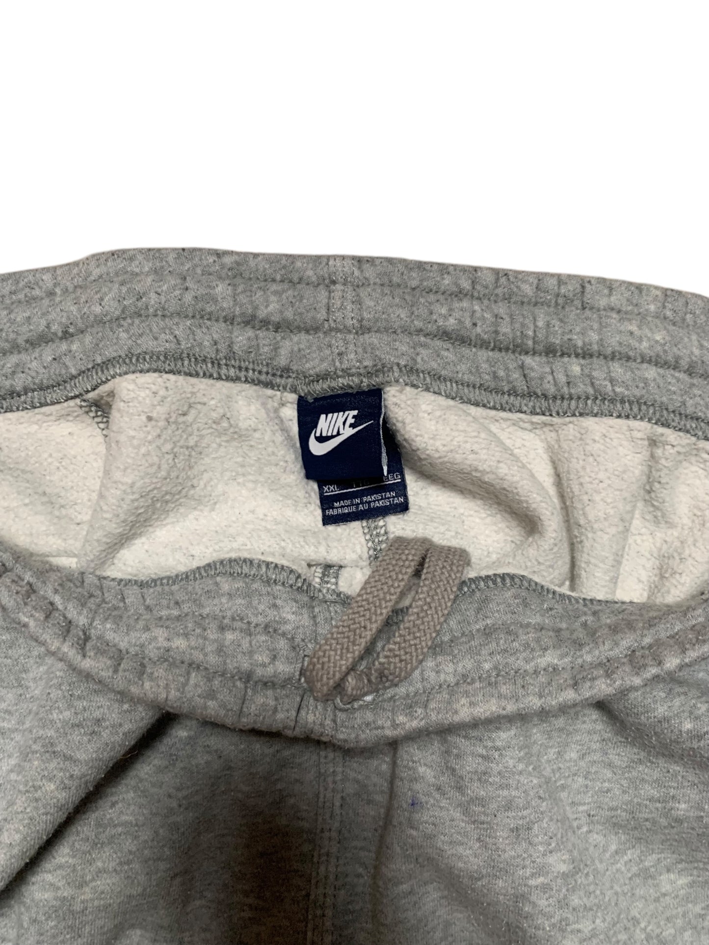Nike club solo swoosh joggers (XXL)