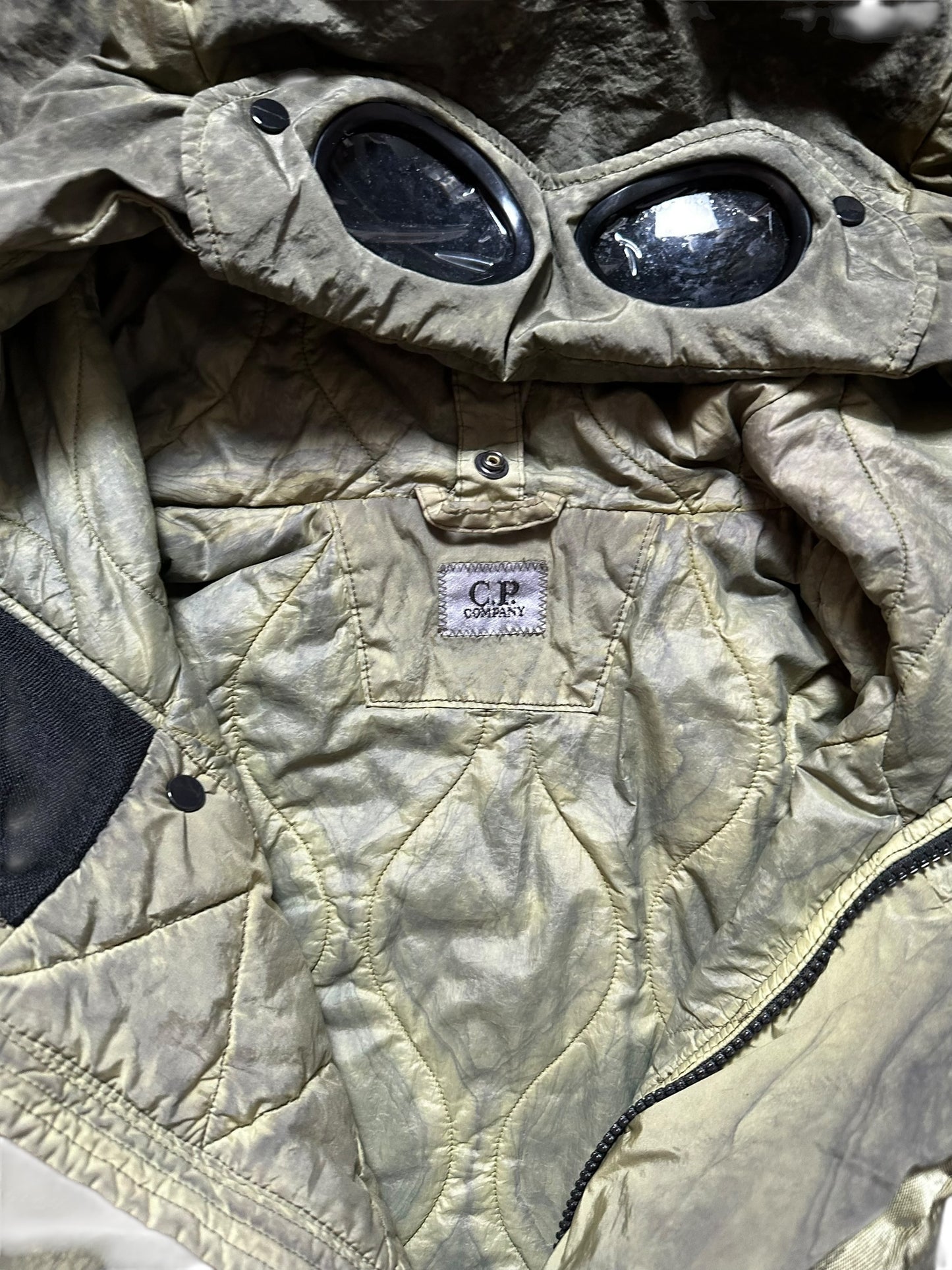 CP Company Nycra Recolour Puffer Jacket (L)