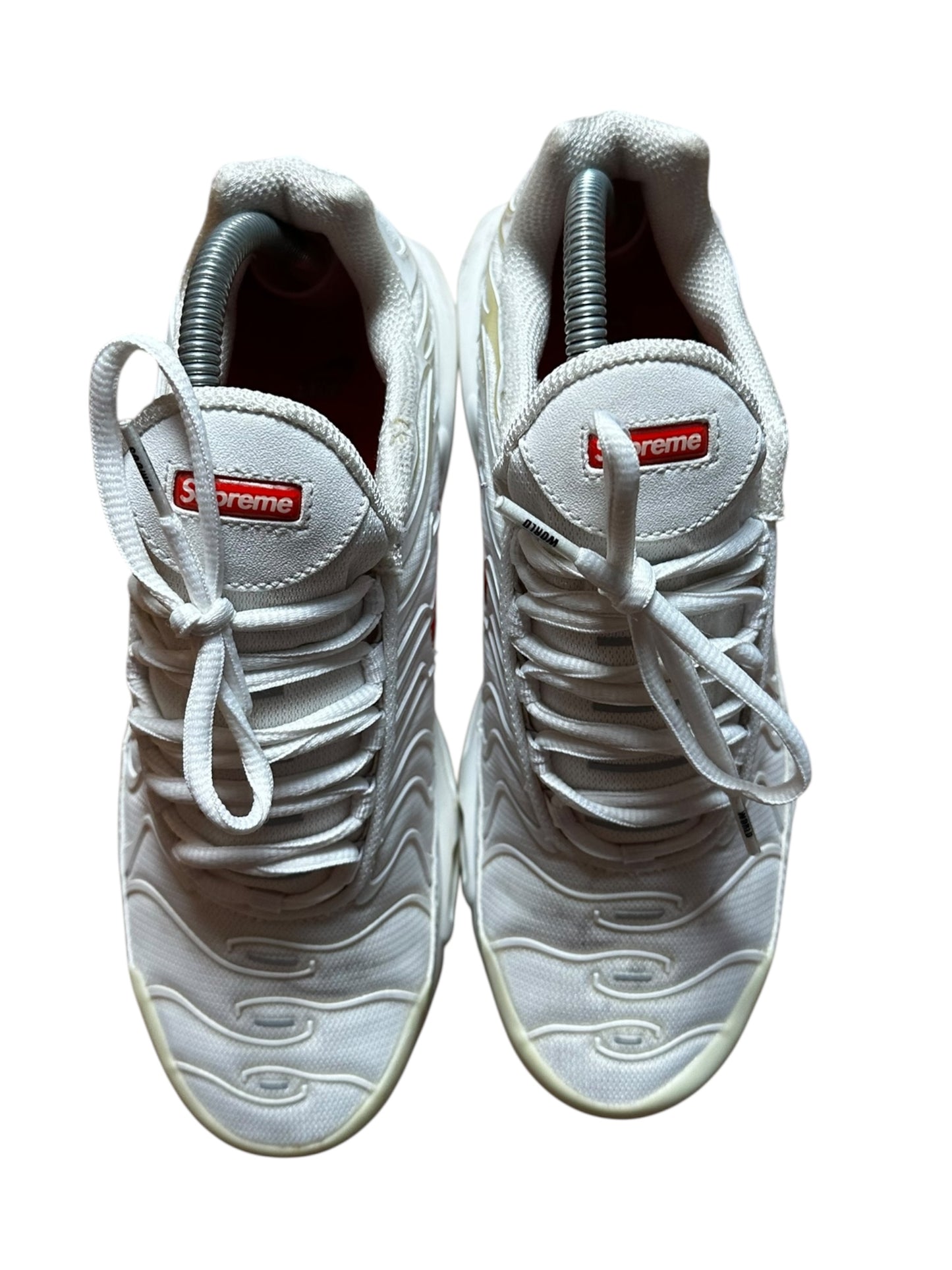 Nike Supreme TN (5.5)