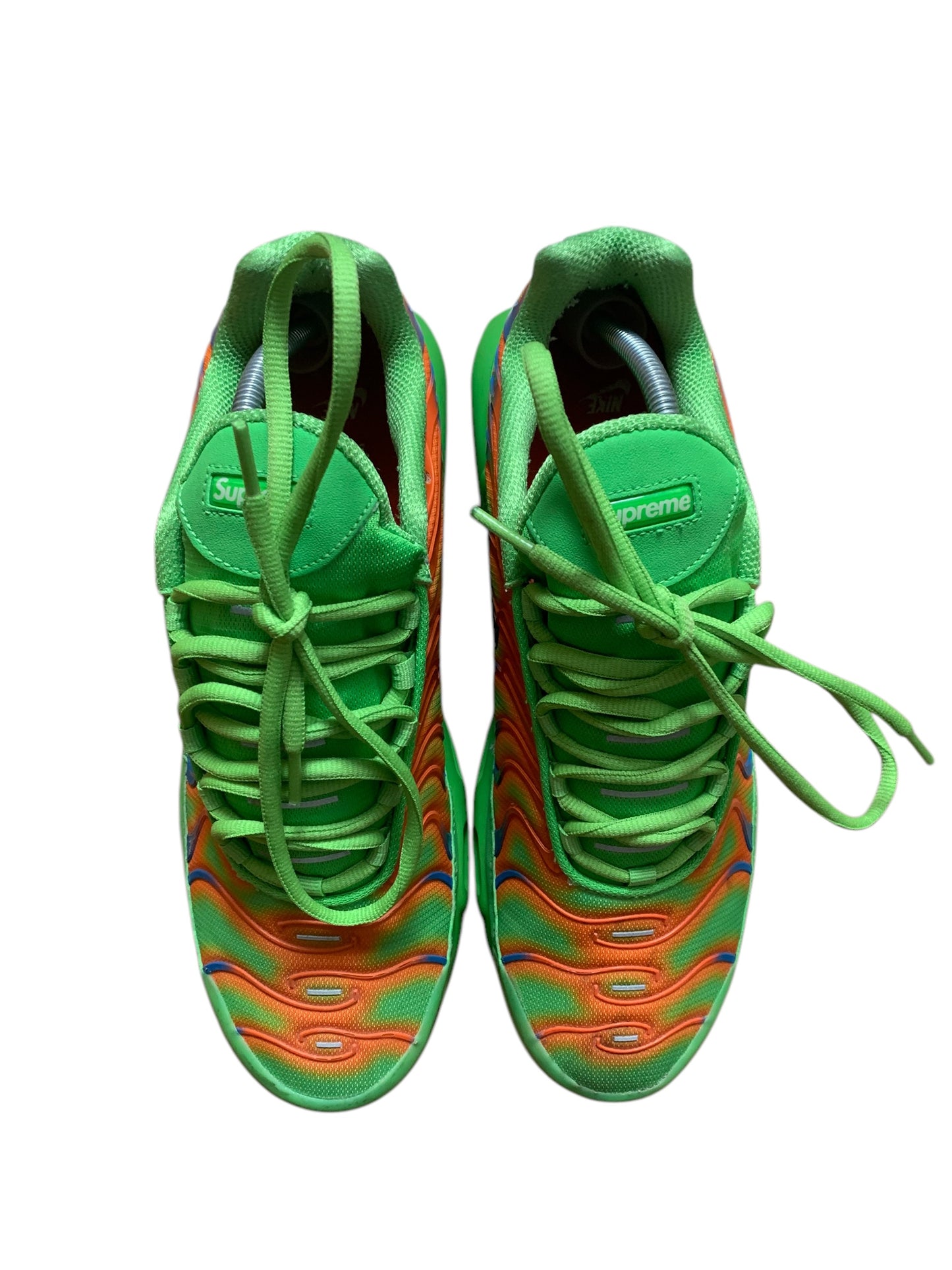 Nike x supreme air max plus TN (8.5)