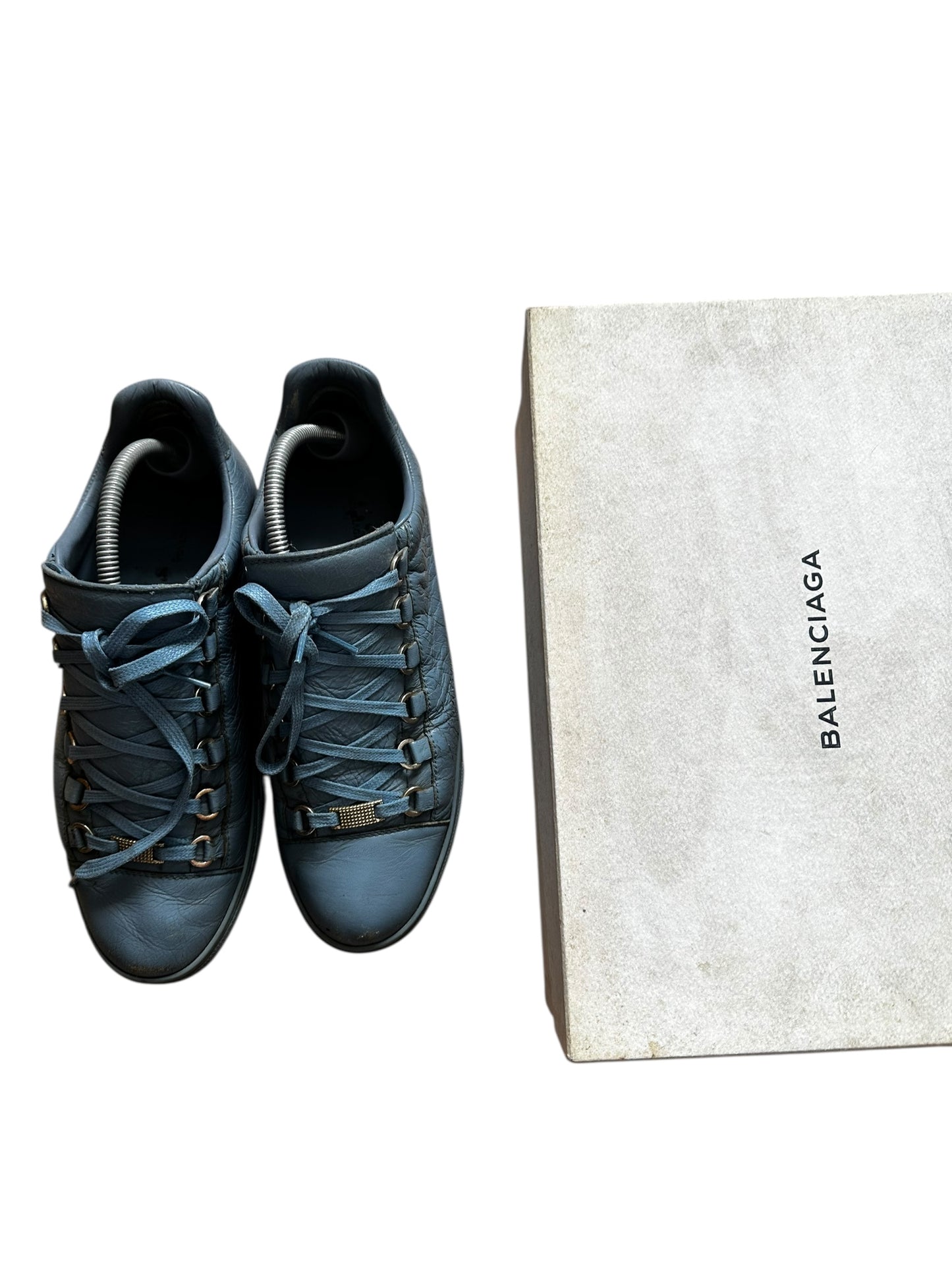 Balenciaga Arena (6.5)