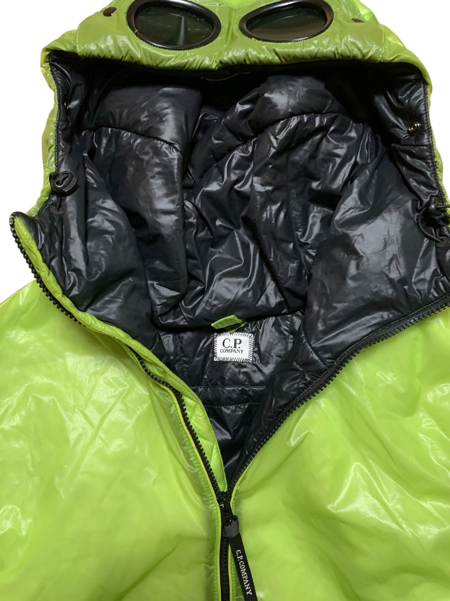 CP Company primaloft outline puffer jacket (XL)