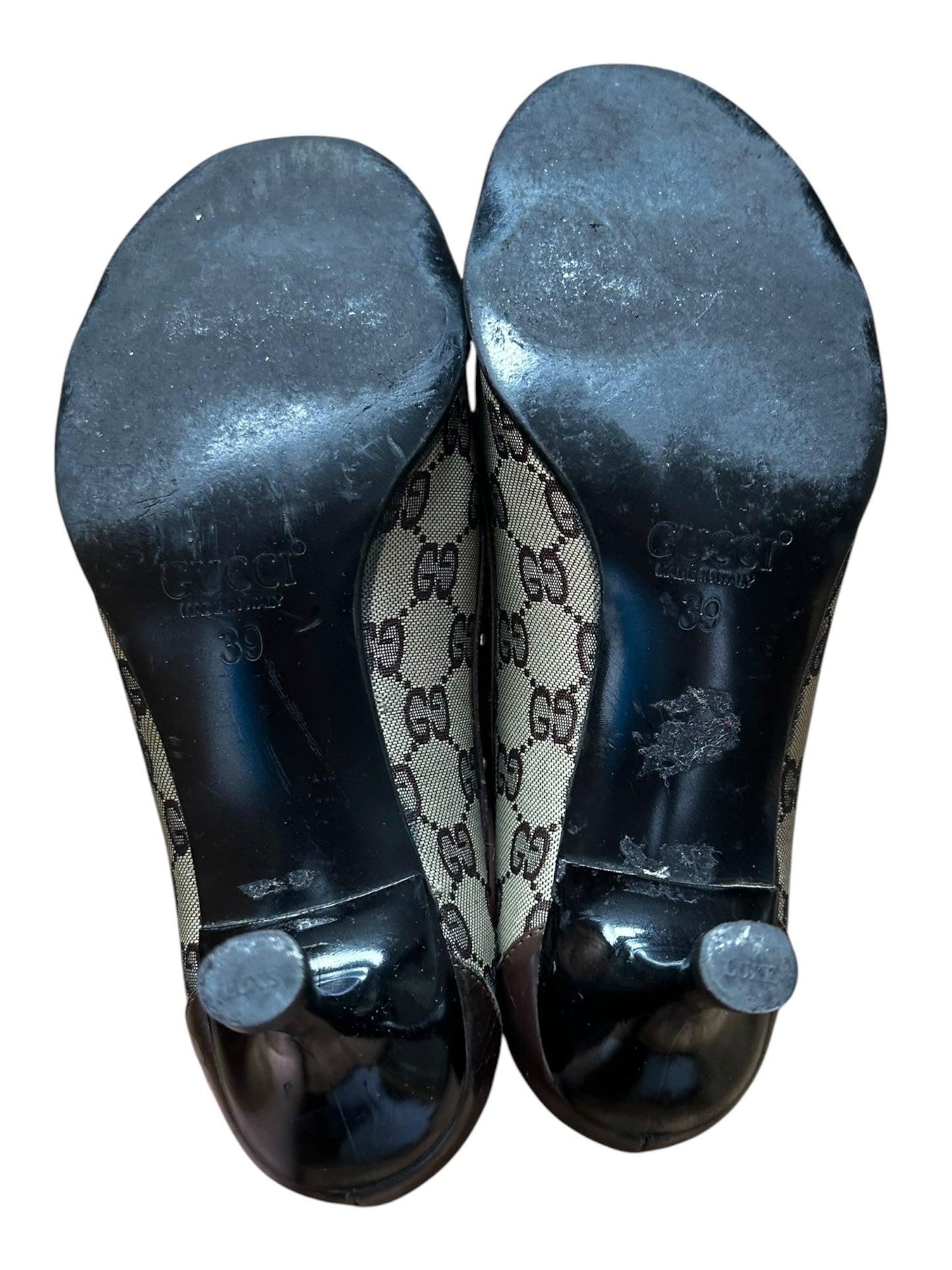 Gucci Pumps (6)