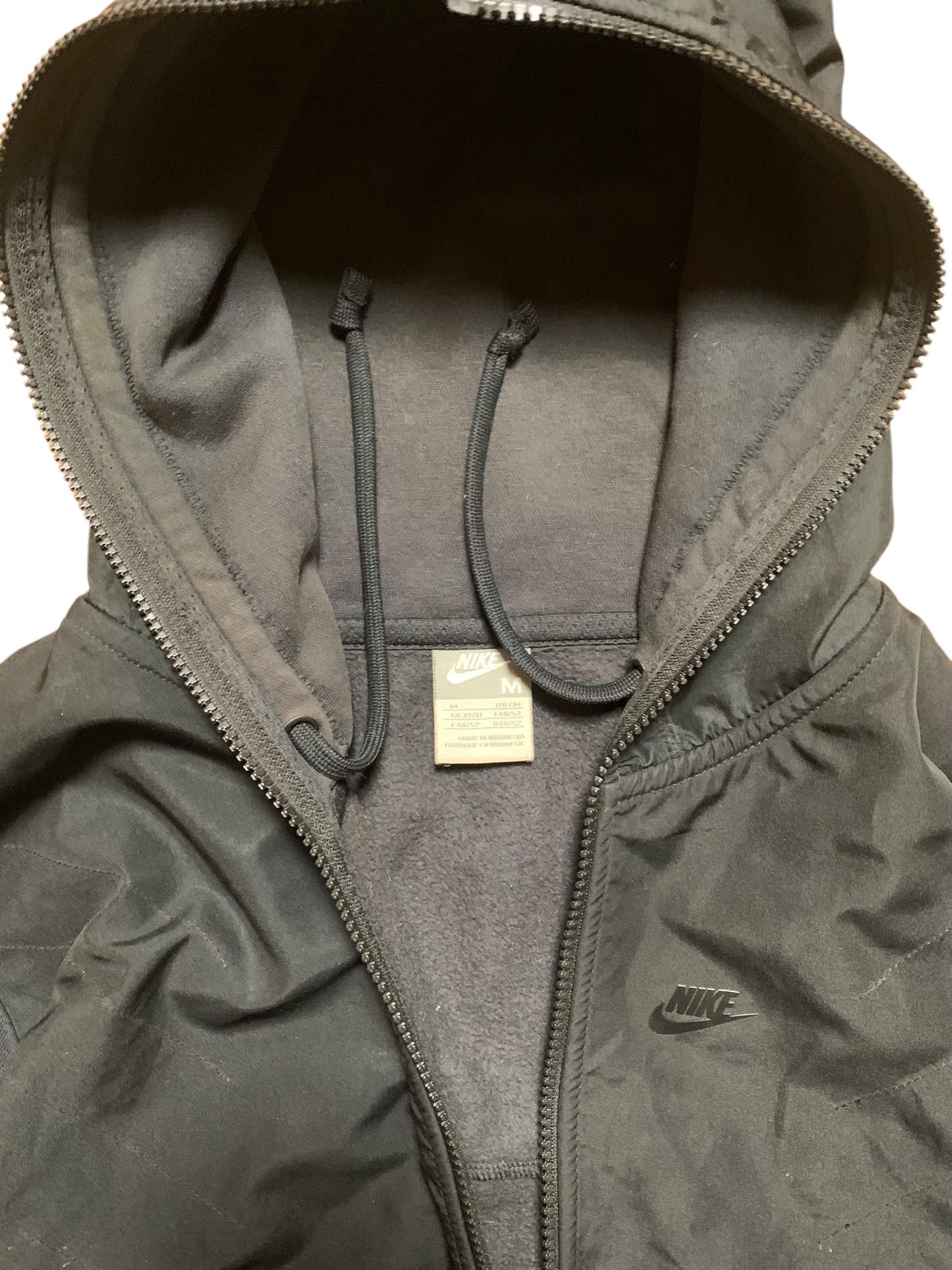Nike TN full zip hoodie (M)