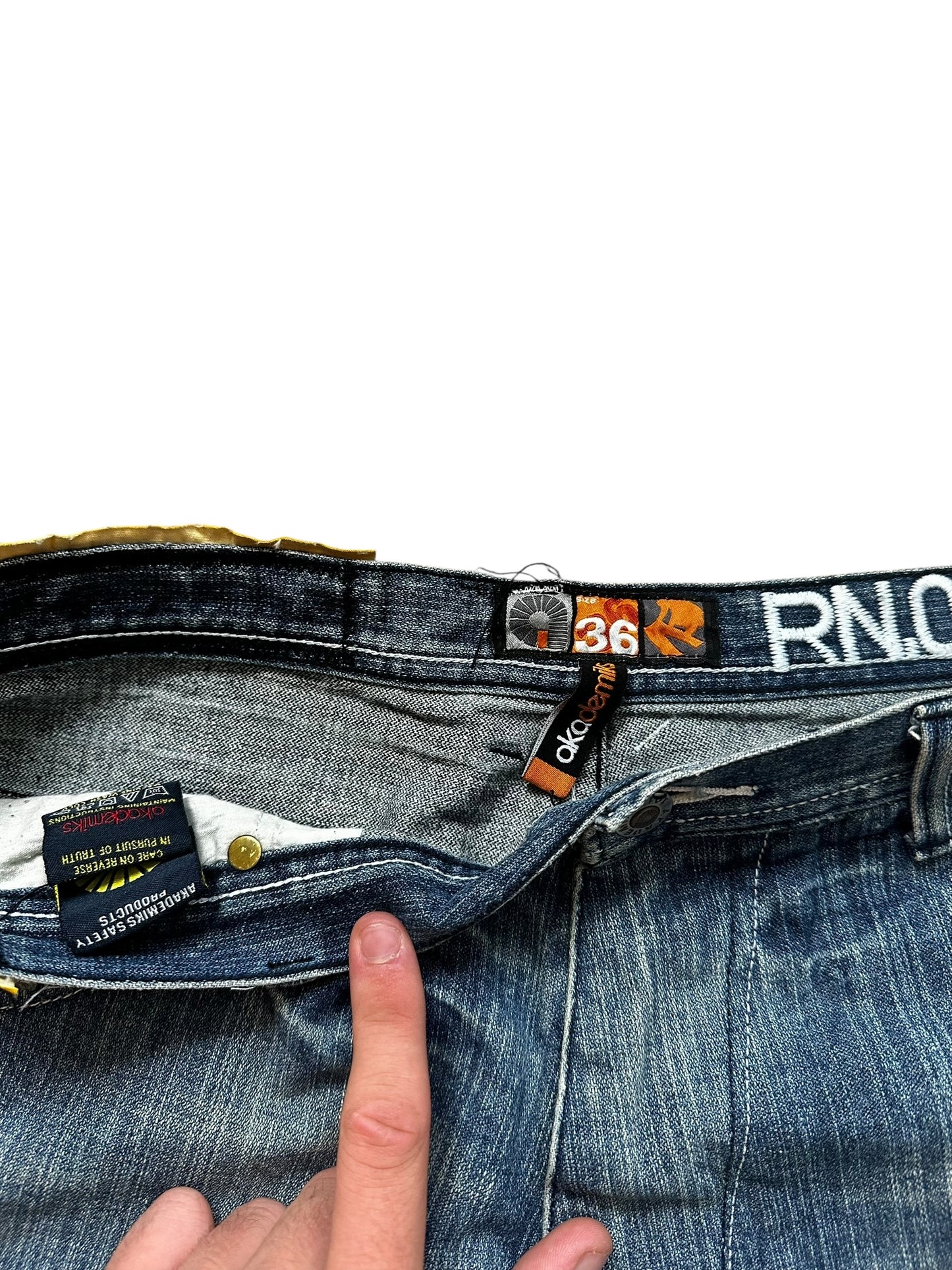 Akademiks Shorts (L)