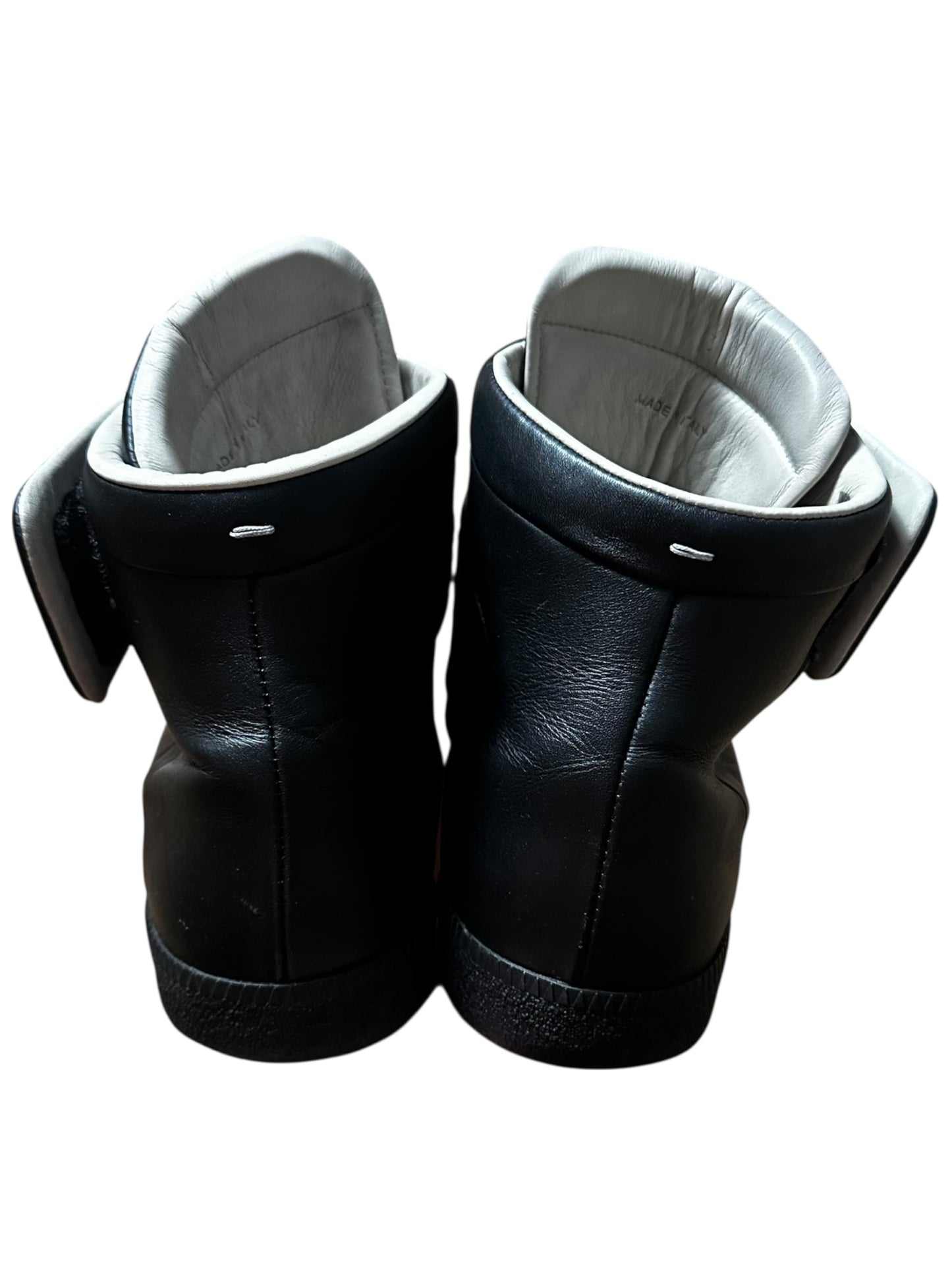 Maison Margiela Futures (9)