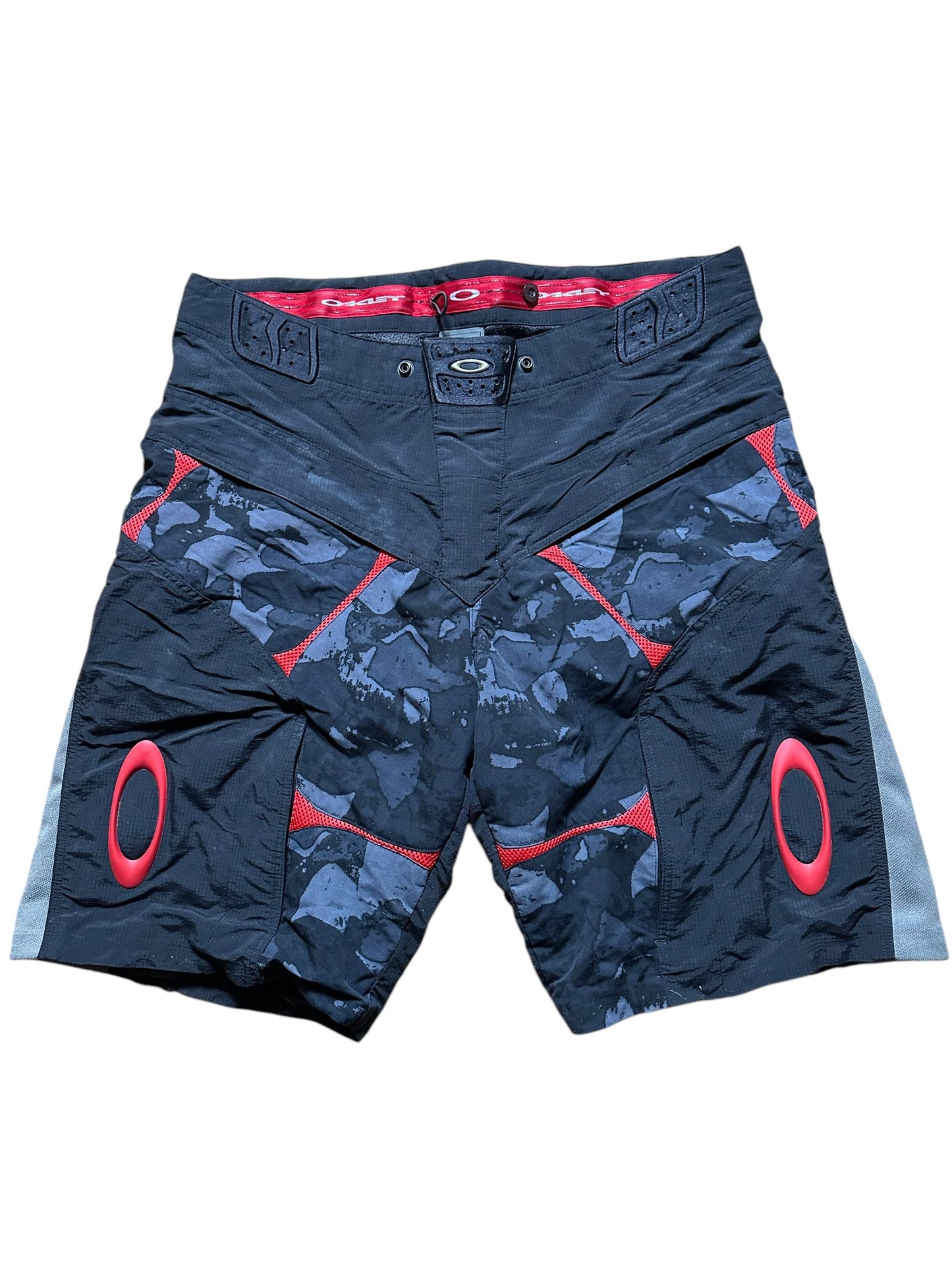 Oakley software shorts (XL)