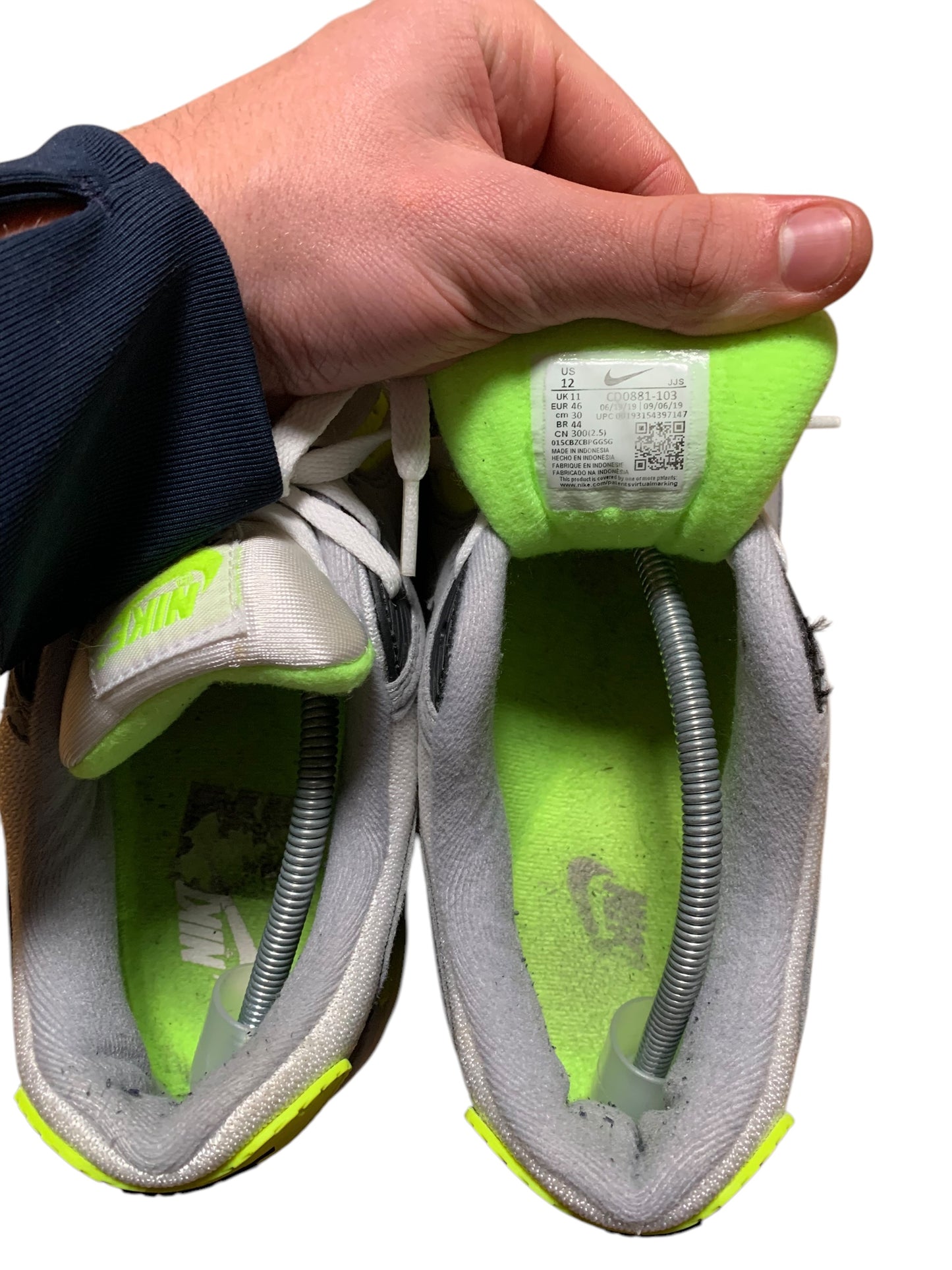 Nike air max 90s ‘volt’ (11)