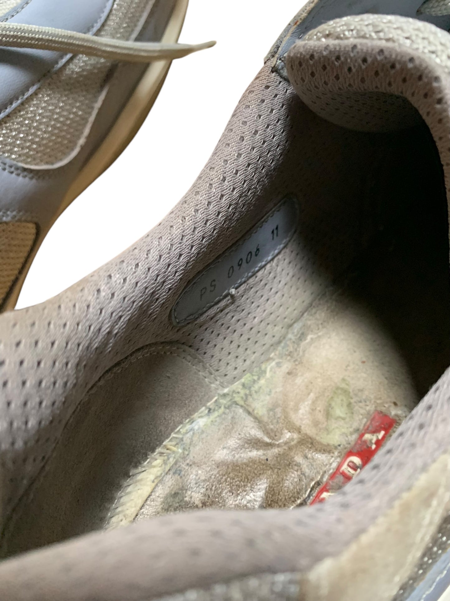 Prada America cups (11)