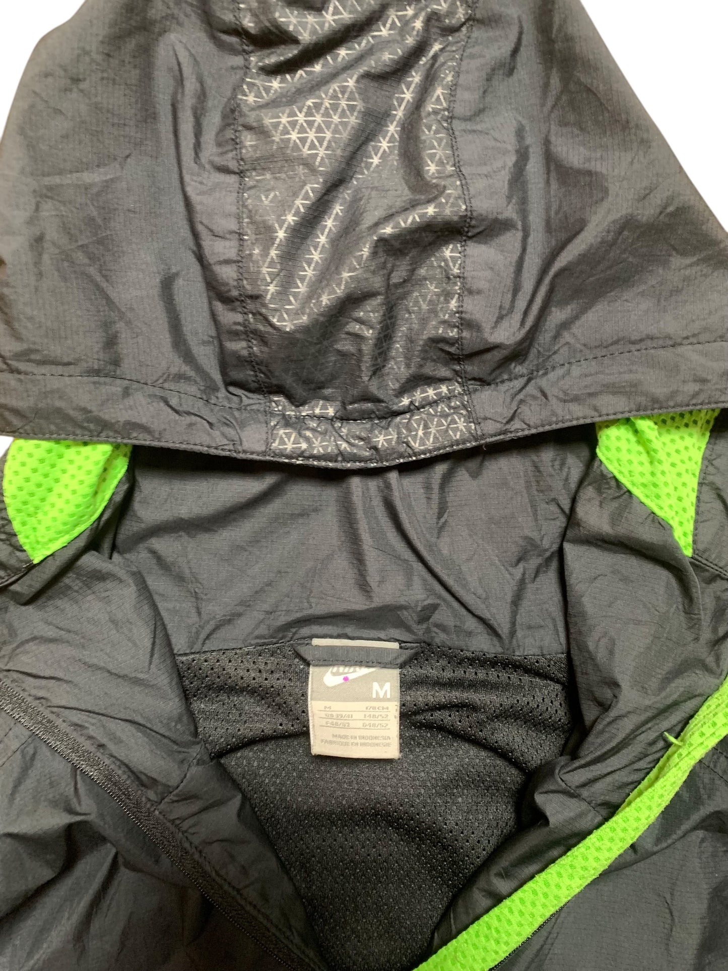 Nike shox windbreaker jacket (M)