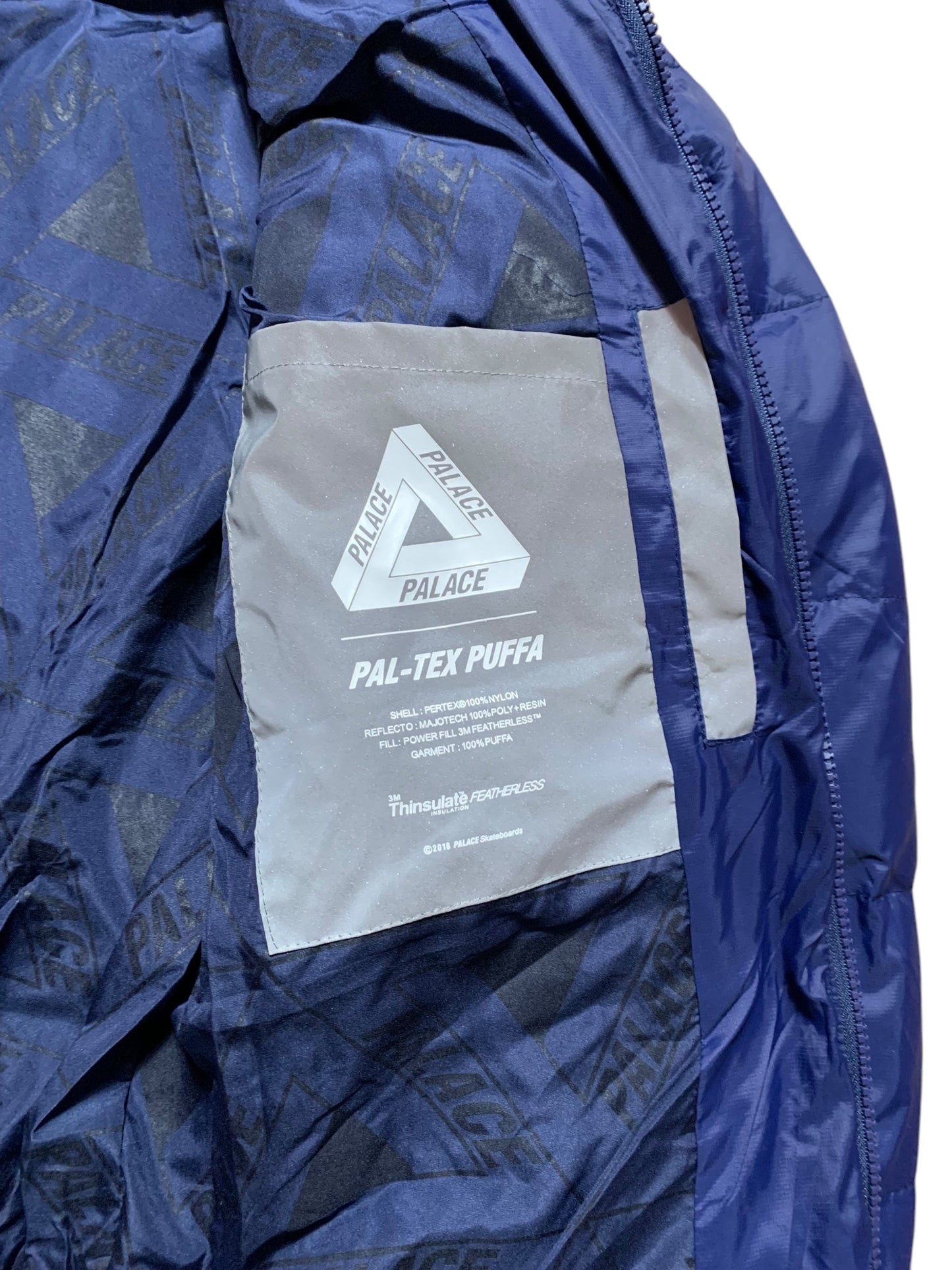 Palace puffer jacket (L)