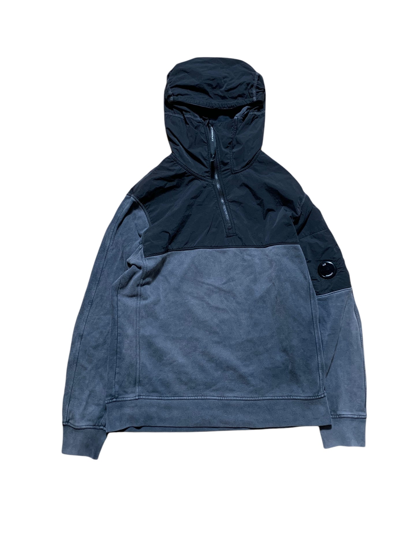 CP Company quarter zip hoodie (L)