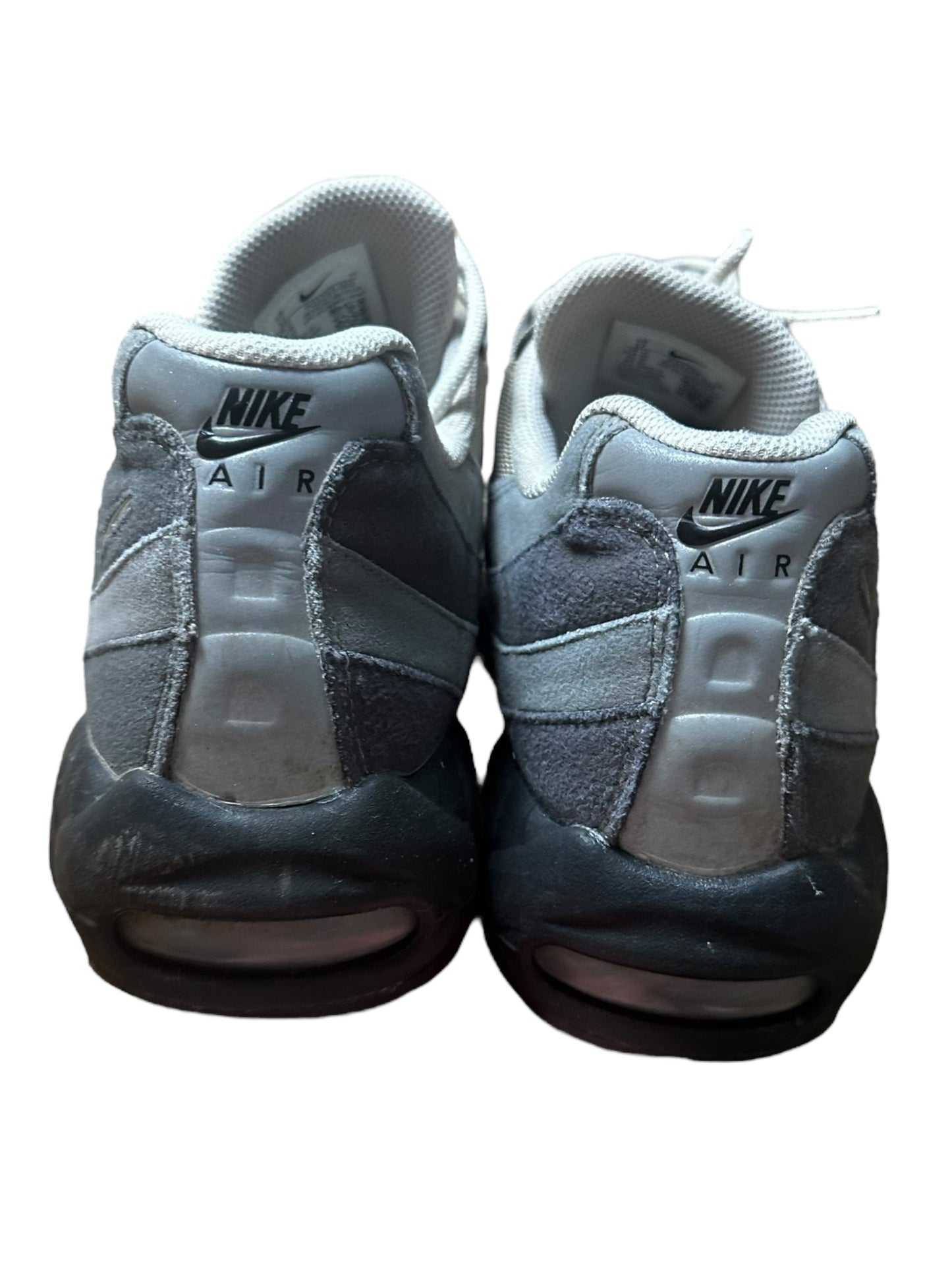 Nike 95s ‘Grey Jewel’ (11)