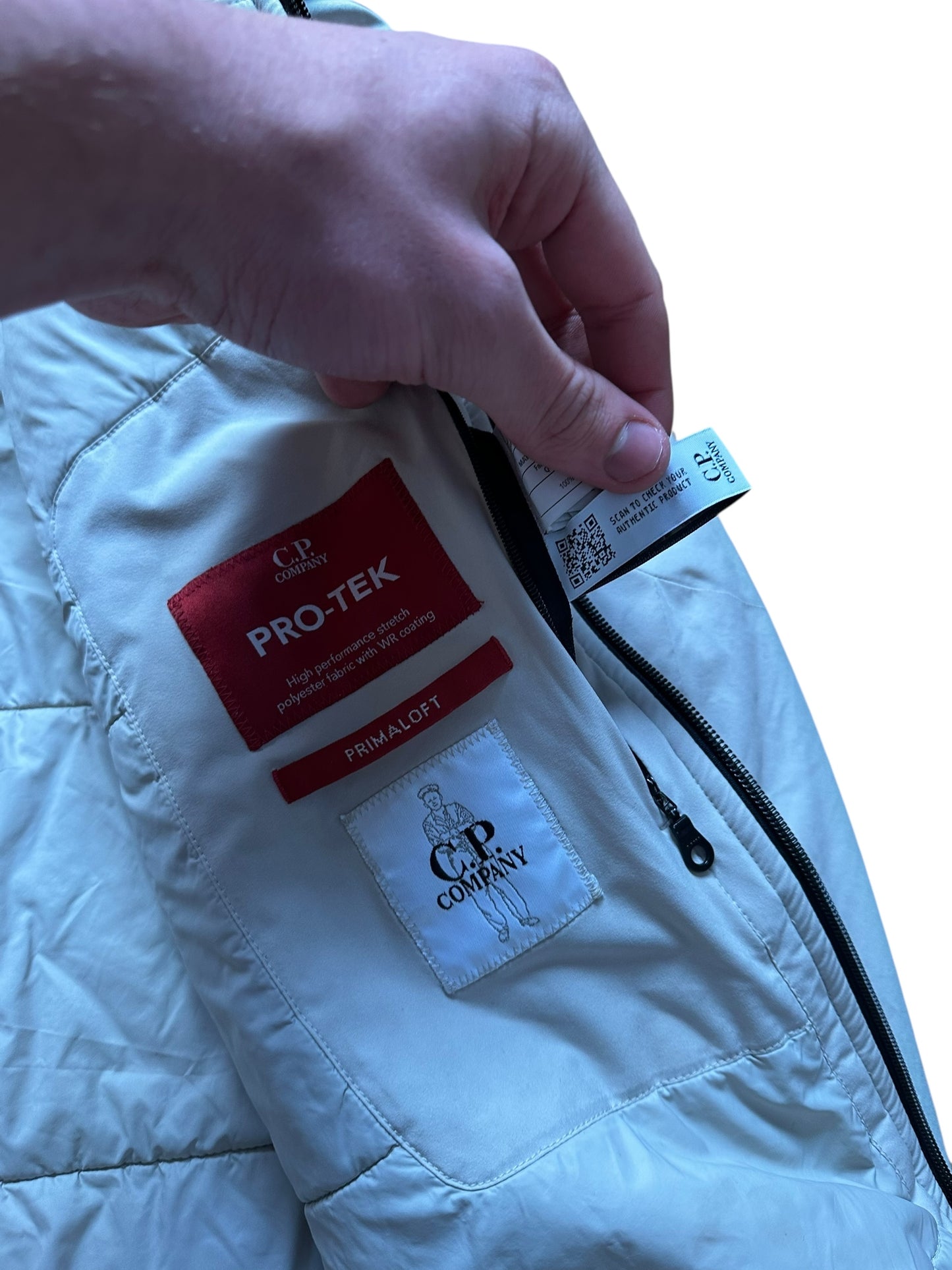CP Company Protek Puffer Jacket (M)