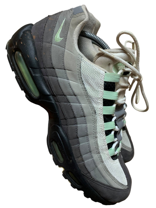 Nike air max 95s ‘fresh mints’ (9)