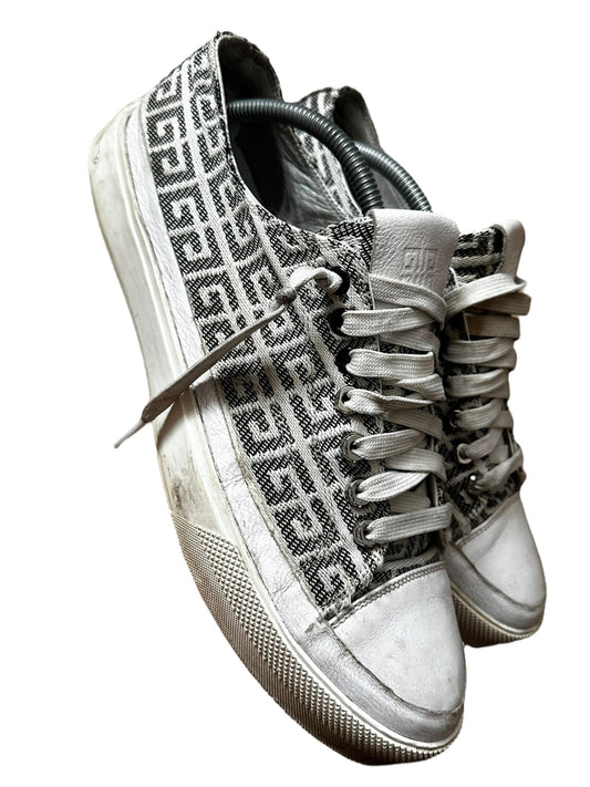 Givenchy Trainer (9.5)