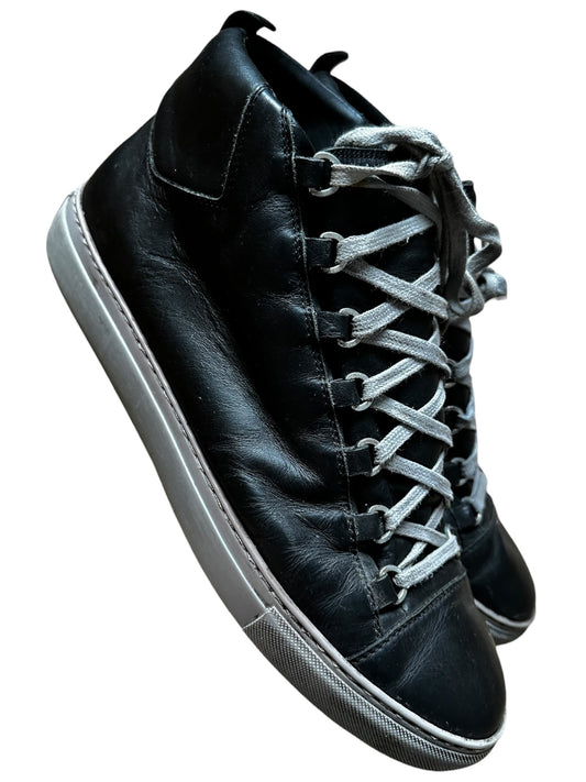 Balenciaga Arena (10)
