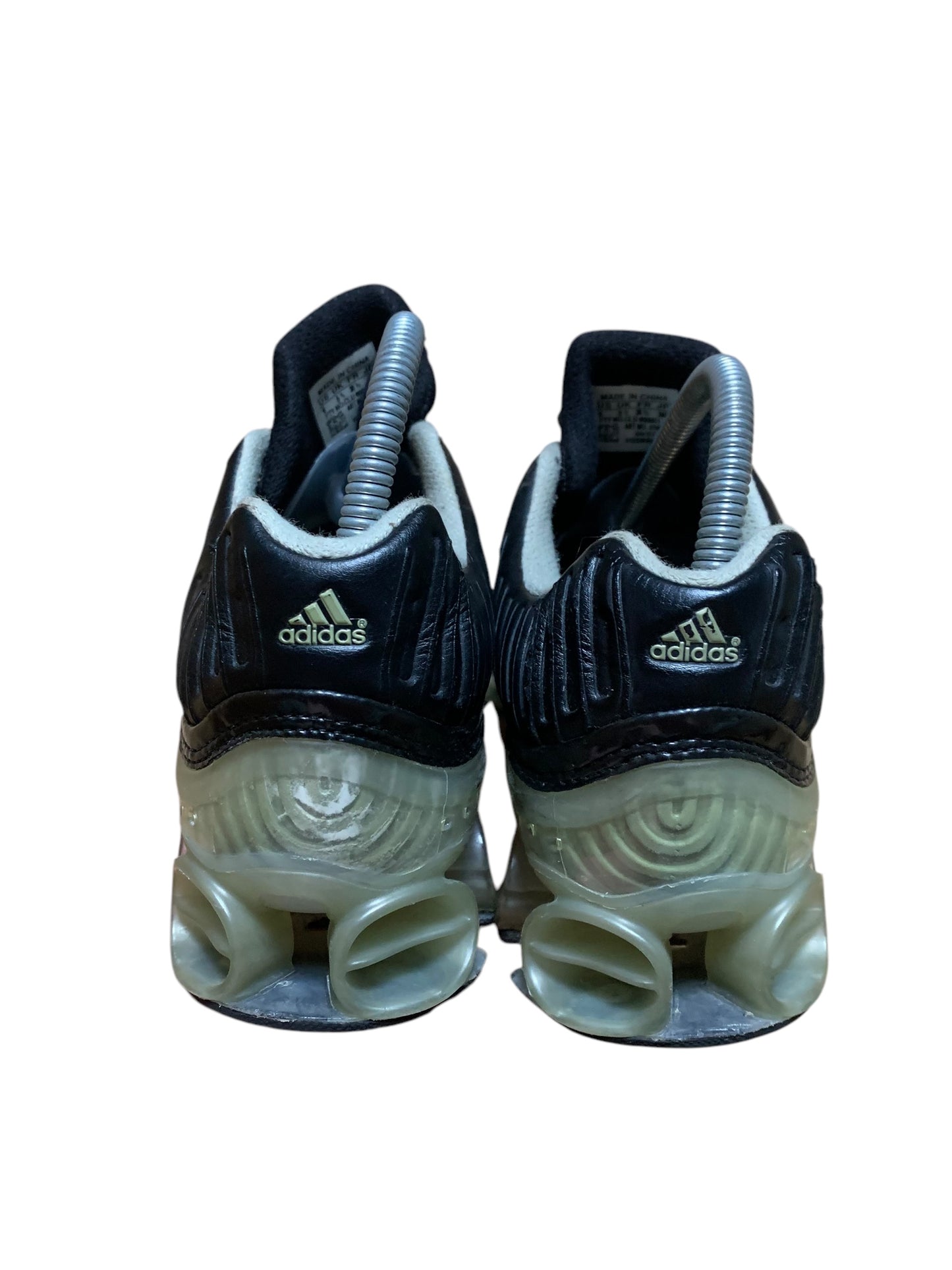 Adidas bounce (5.5)