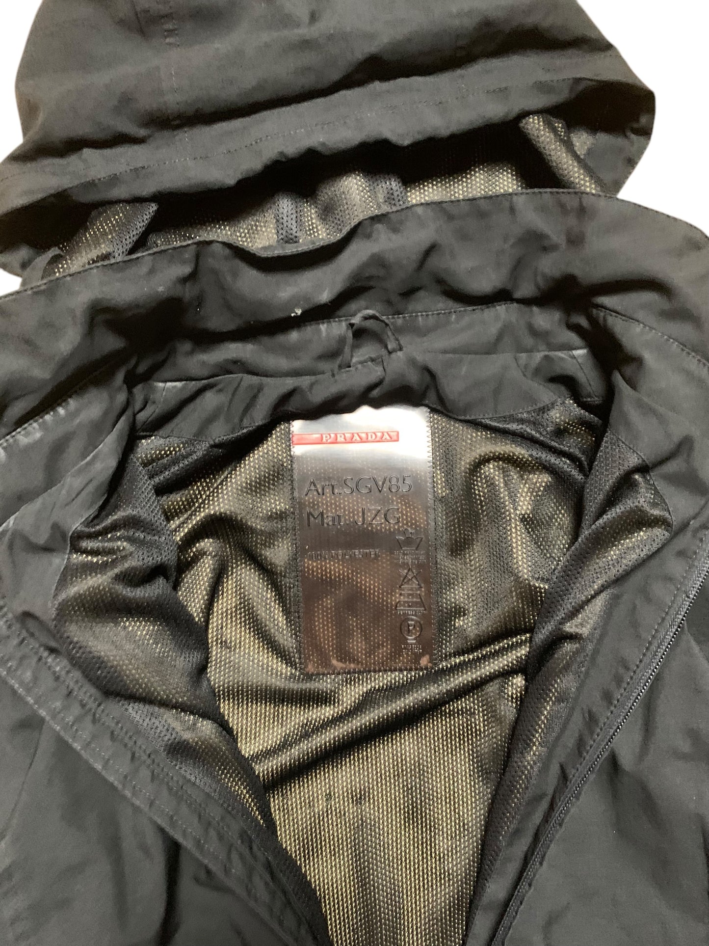 Prada sport goretex jacket (L)