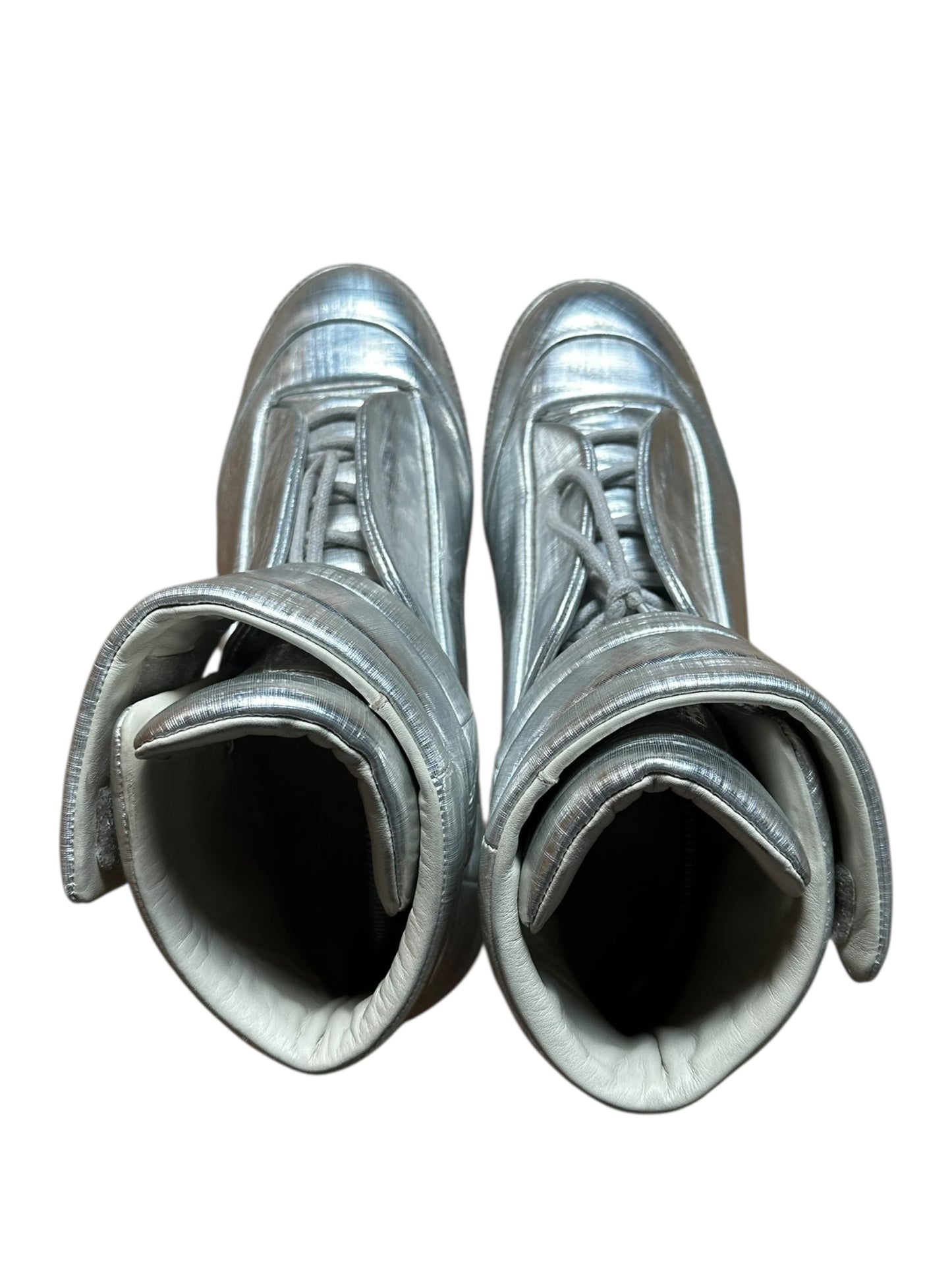 Maison Margiela Futures (9)