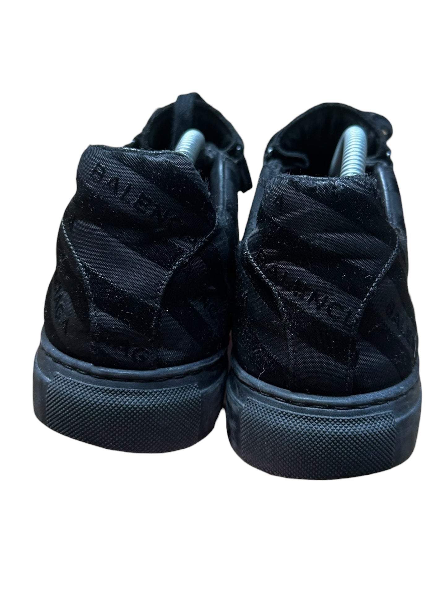 Balenciaga Arena (7)
