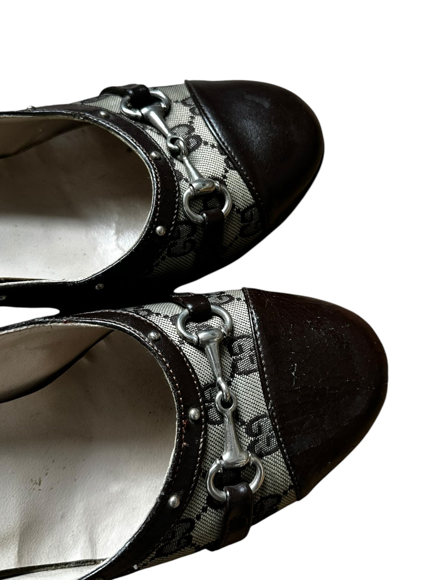 Gucci Pumps (6)