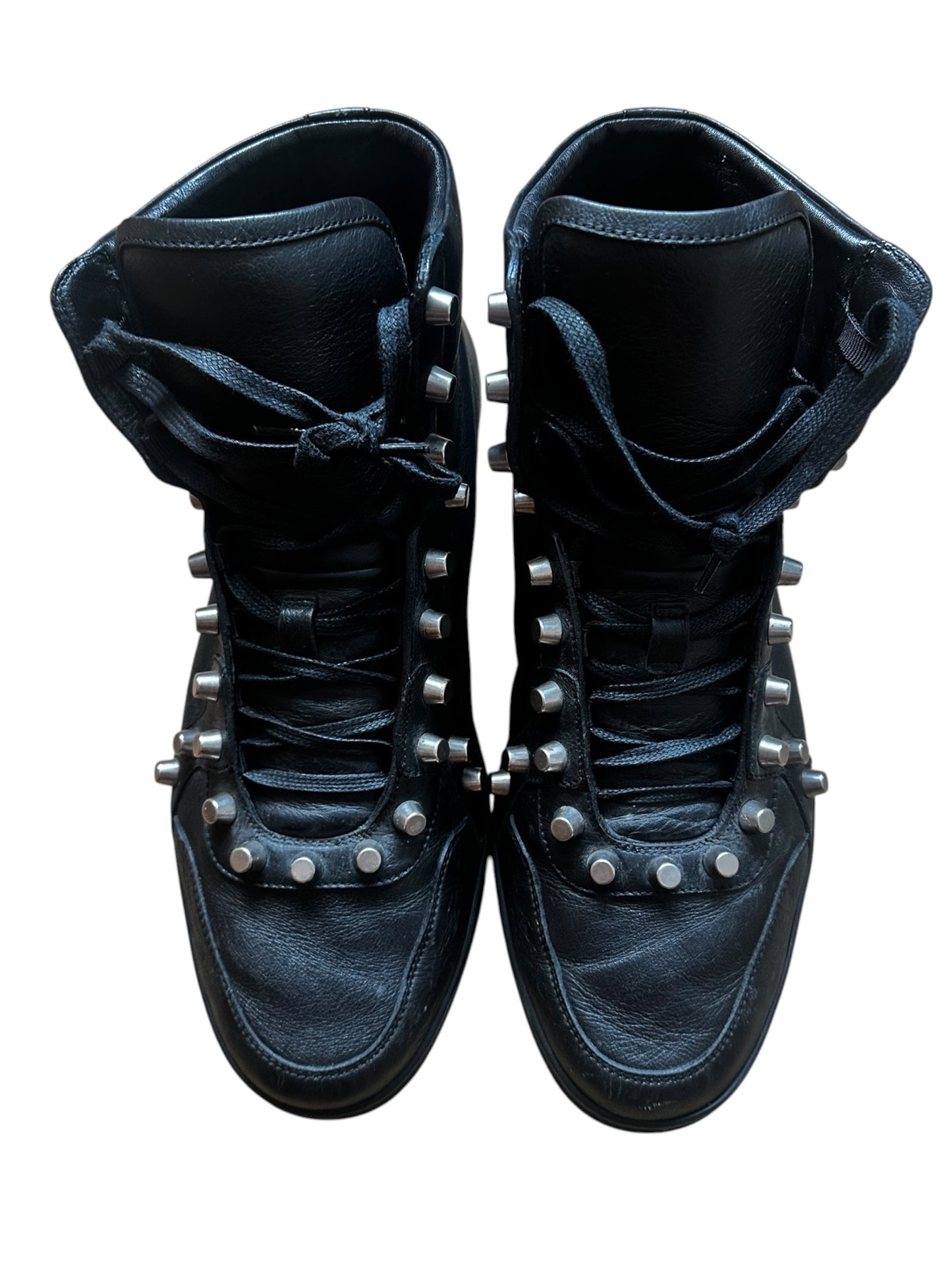 Gucci Studded Trainers (9)
