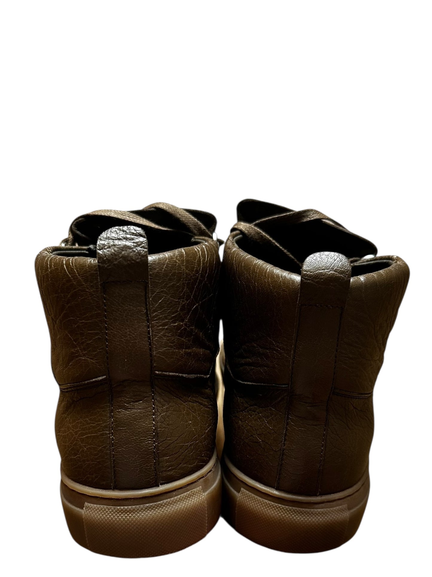 Balenciaga Arena (10)