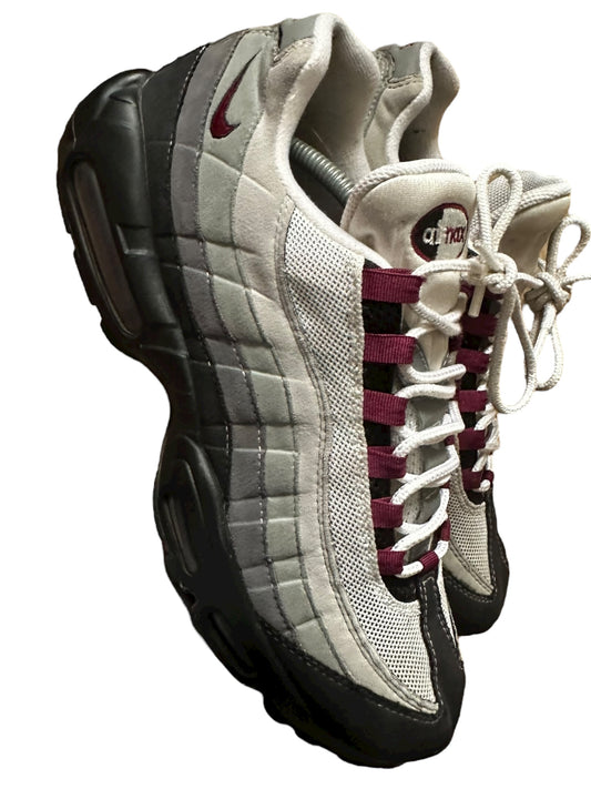 Nike 95s ‘Beetroot’ (10.5)