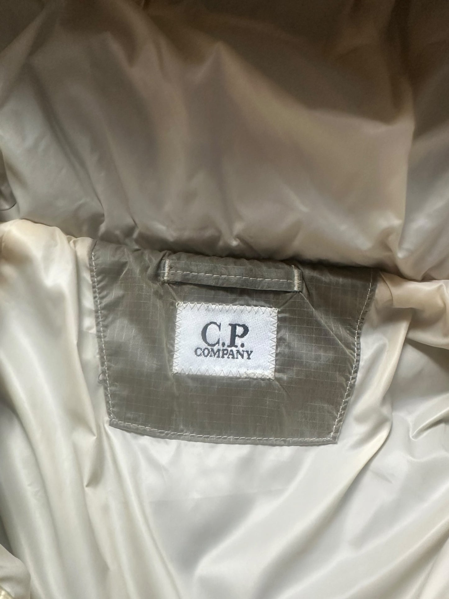 CP Company DD Puffer Jacket (M)