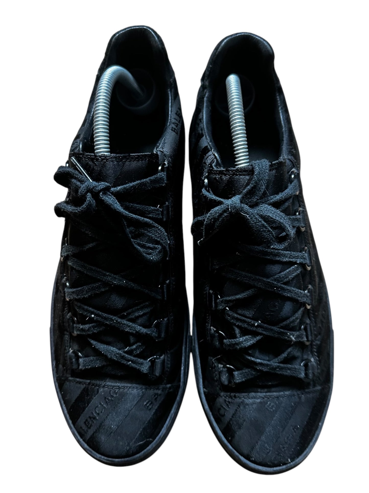 Balenciaga Arena (7)