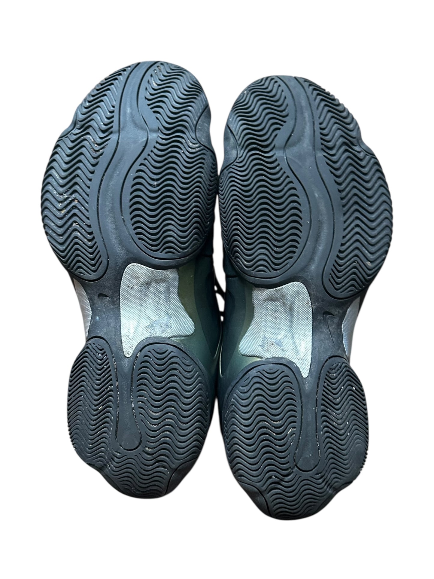 Nike Supreme Courtposite (10.5)