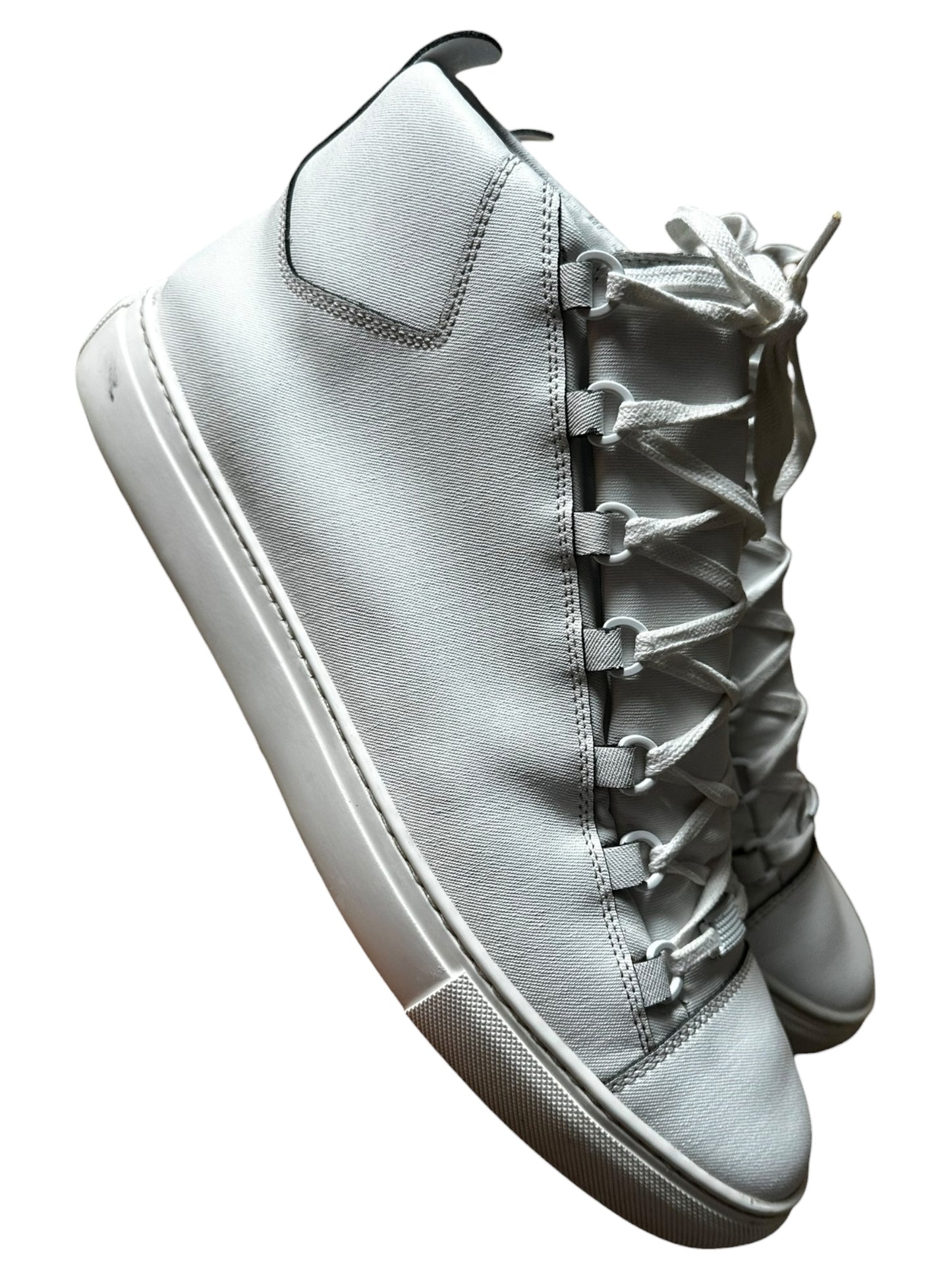 Balenciaga Arena (11)