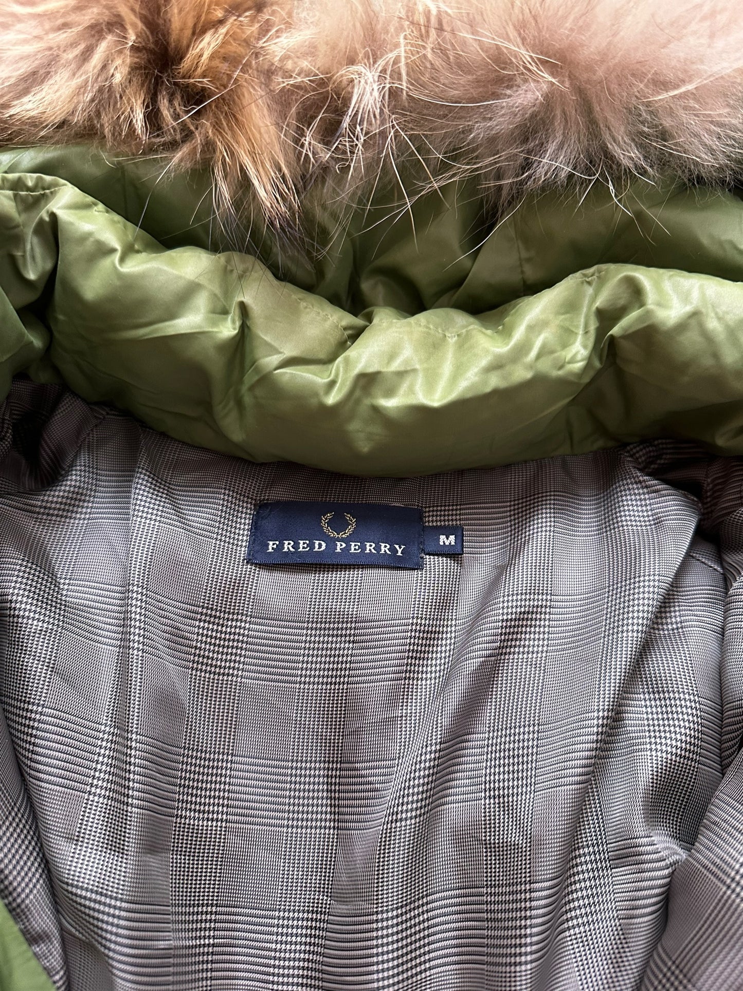 Fred Perry Fur Puffer Jacket (M)