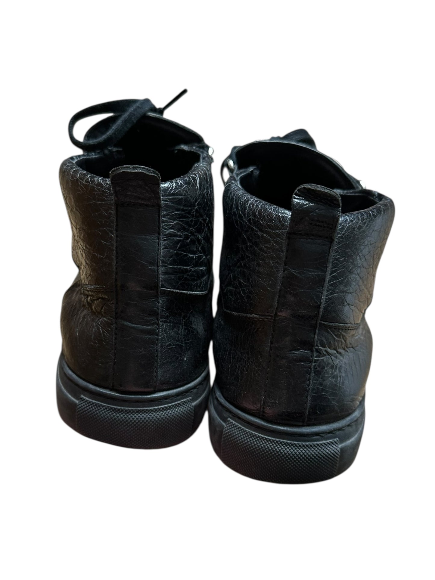 Balenciaga Arena (10)
