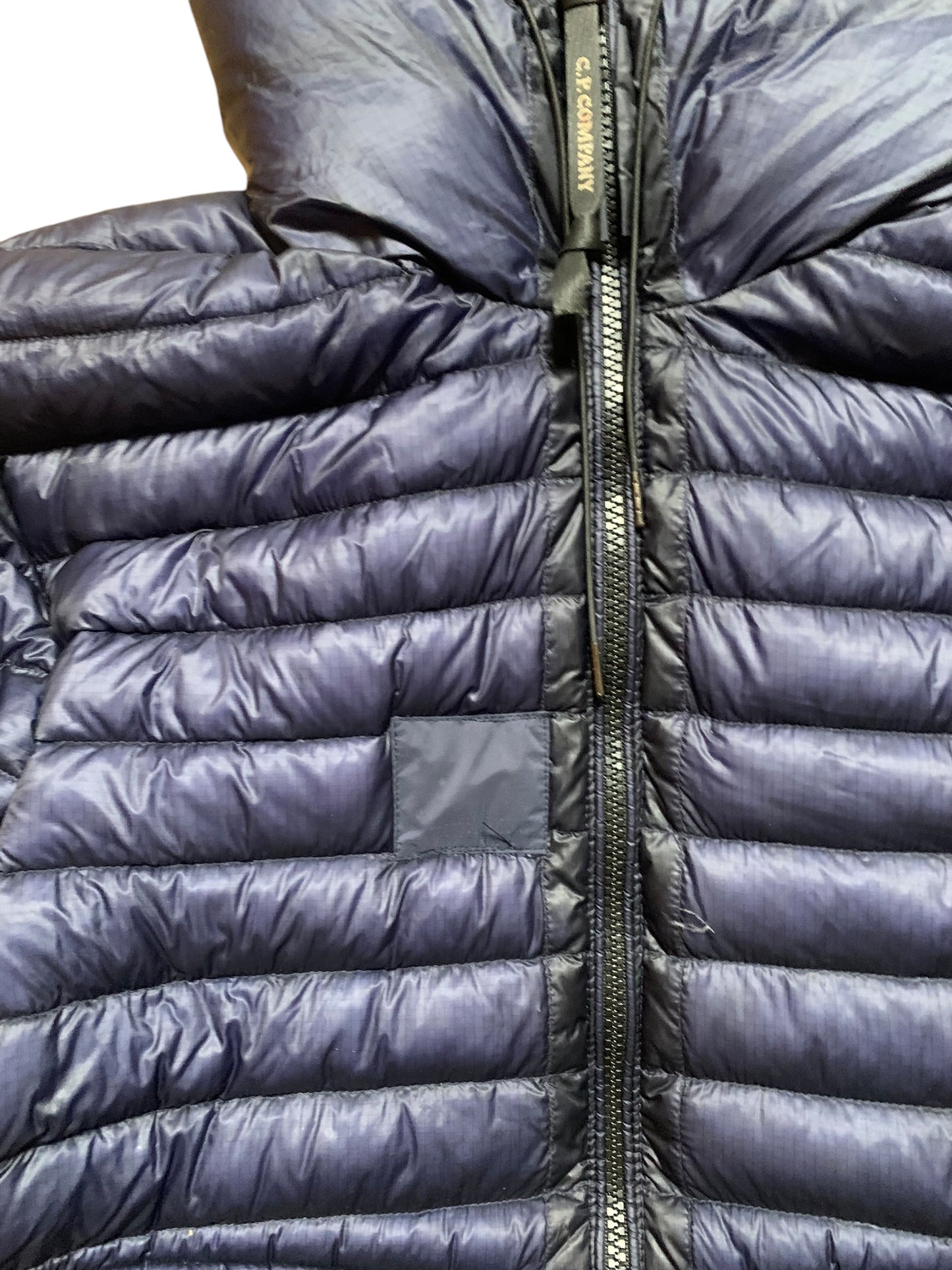 CP Company dd shell puffer jacket (M)