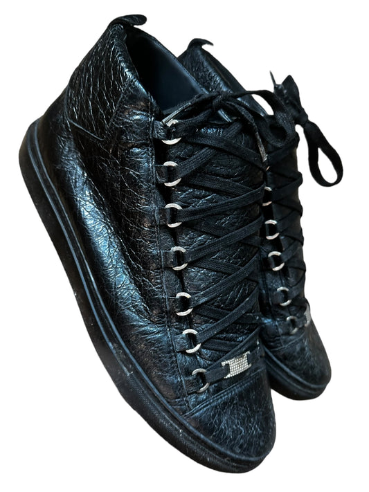 Balenciaga Arena (9)