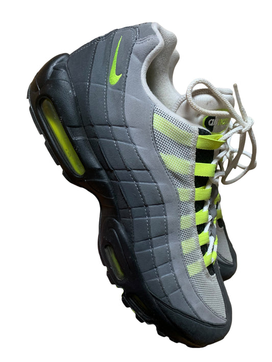 Nike air max 95s ‘neon’ (11)