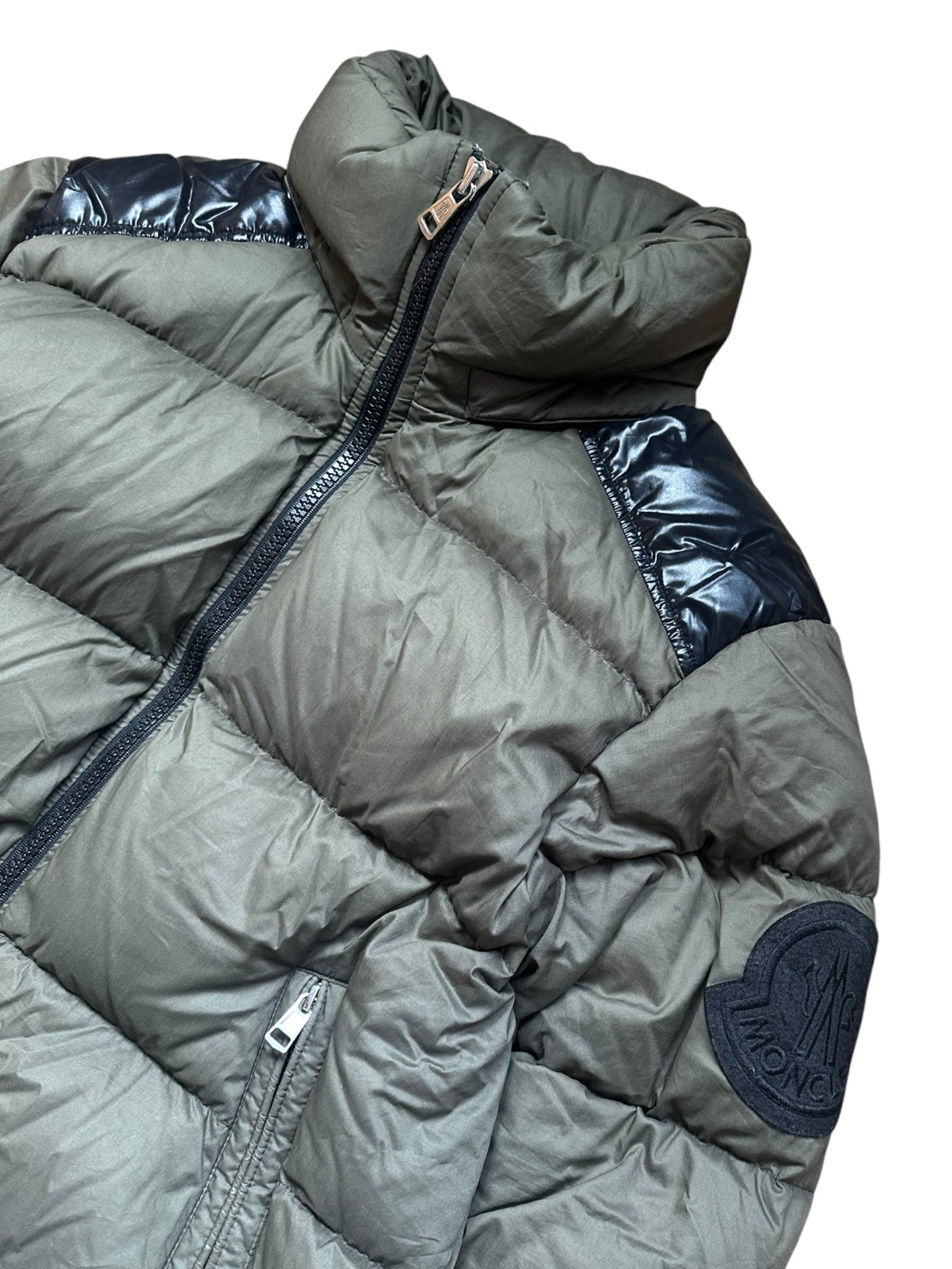 Moncler Puffer Jacket (M)
