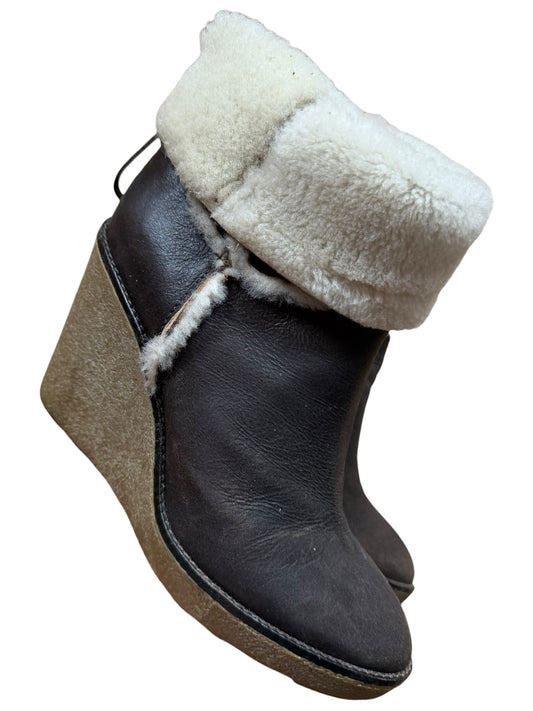 Moncler Fur Boots (5)