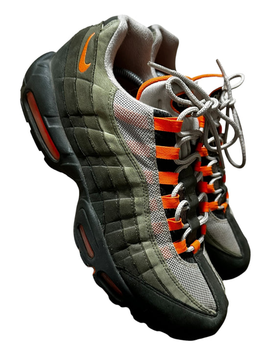 Nike 95s ‘Neutral Olive’ (11)