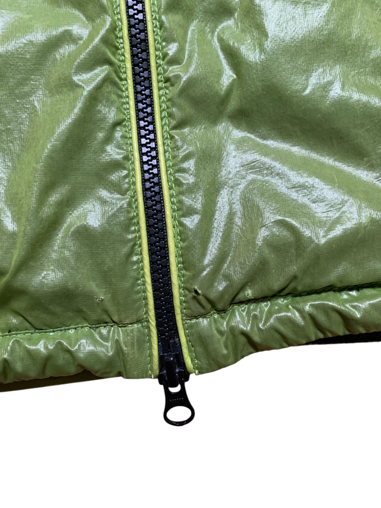 CP Company primaloft outline puffer jacket (XL)